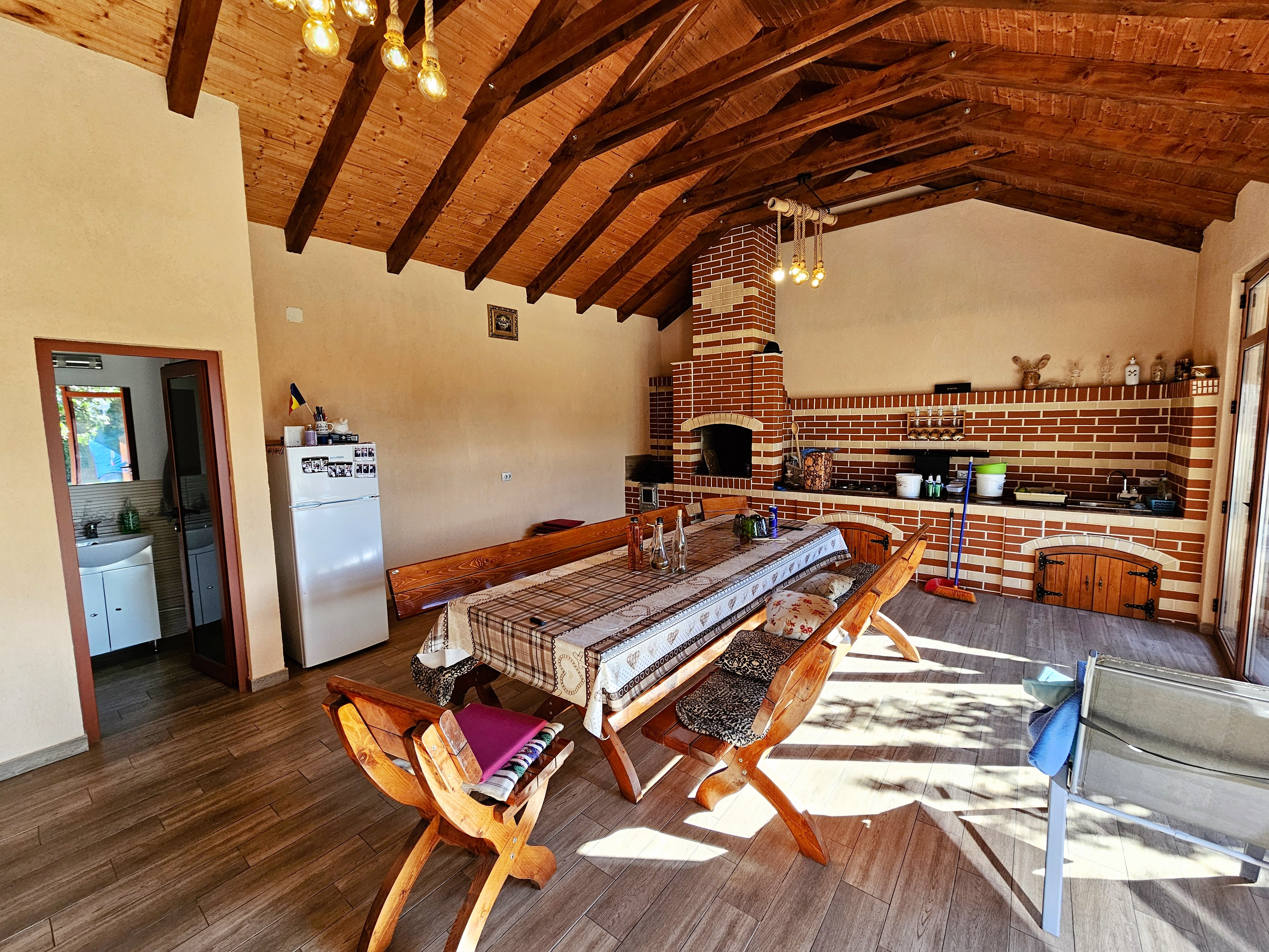 Casa renovata, 4 camere, 2 terase, mobilata, utilata, 568 mp teren - foto 5