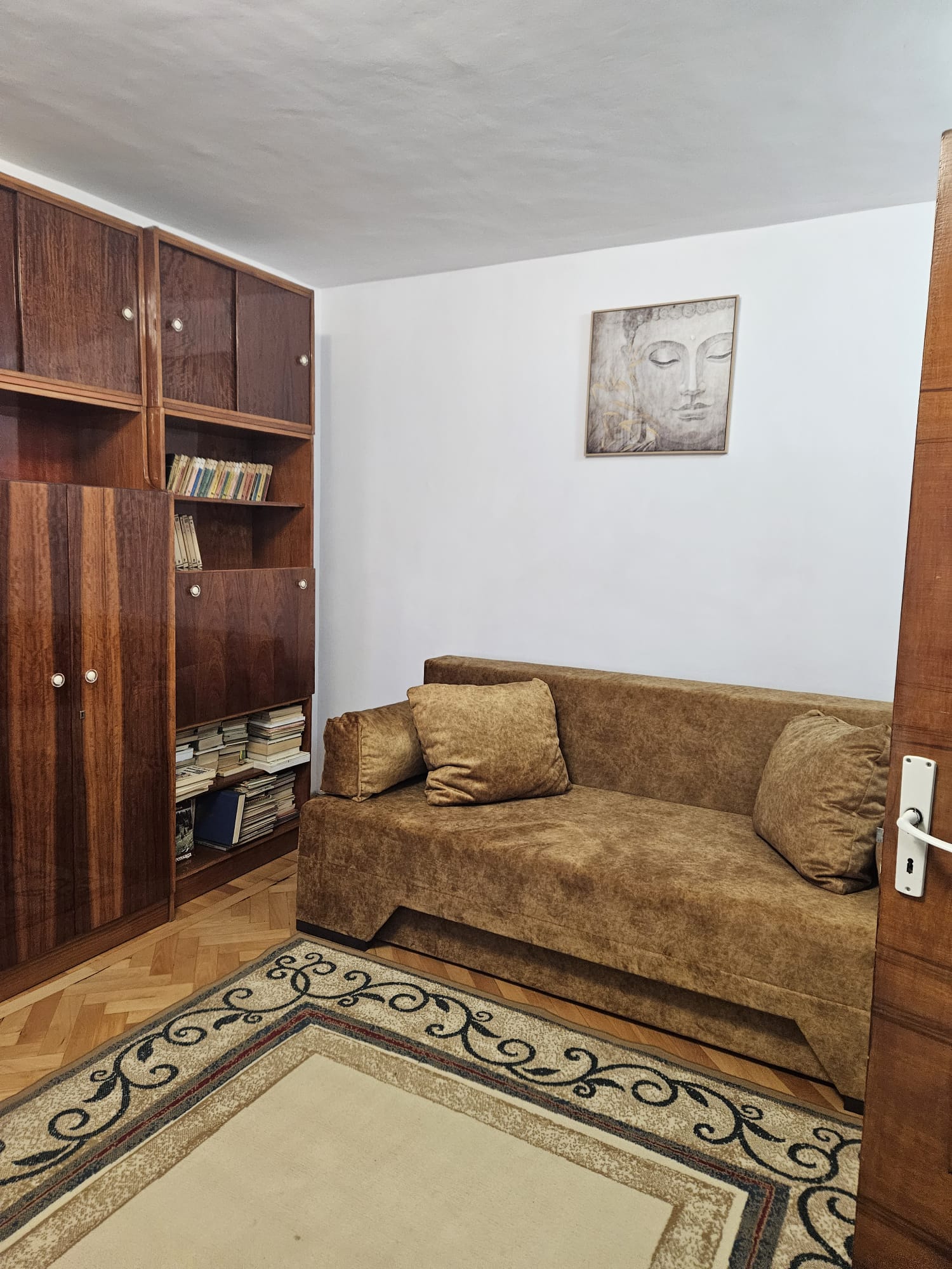 2 camere, zona Spitalul Judetean - foto 4