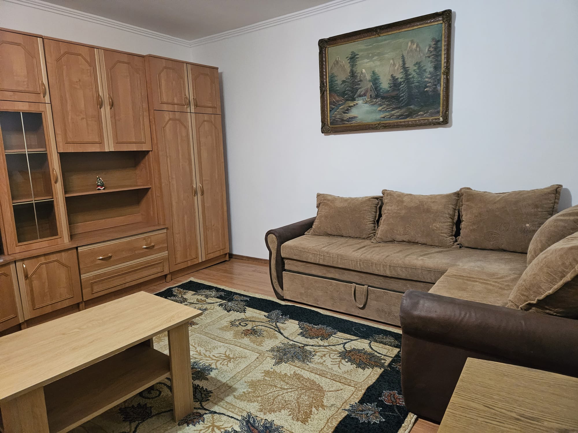 Garsonieră la casă, in zonă centrală, cu pod și beci. - foto 2