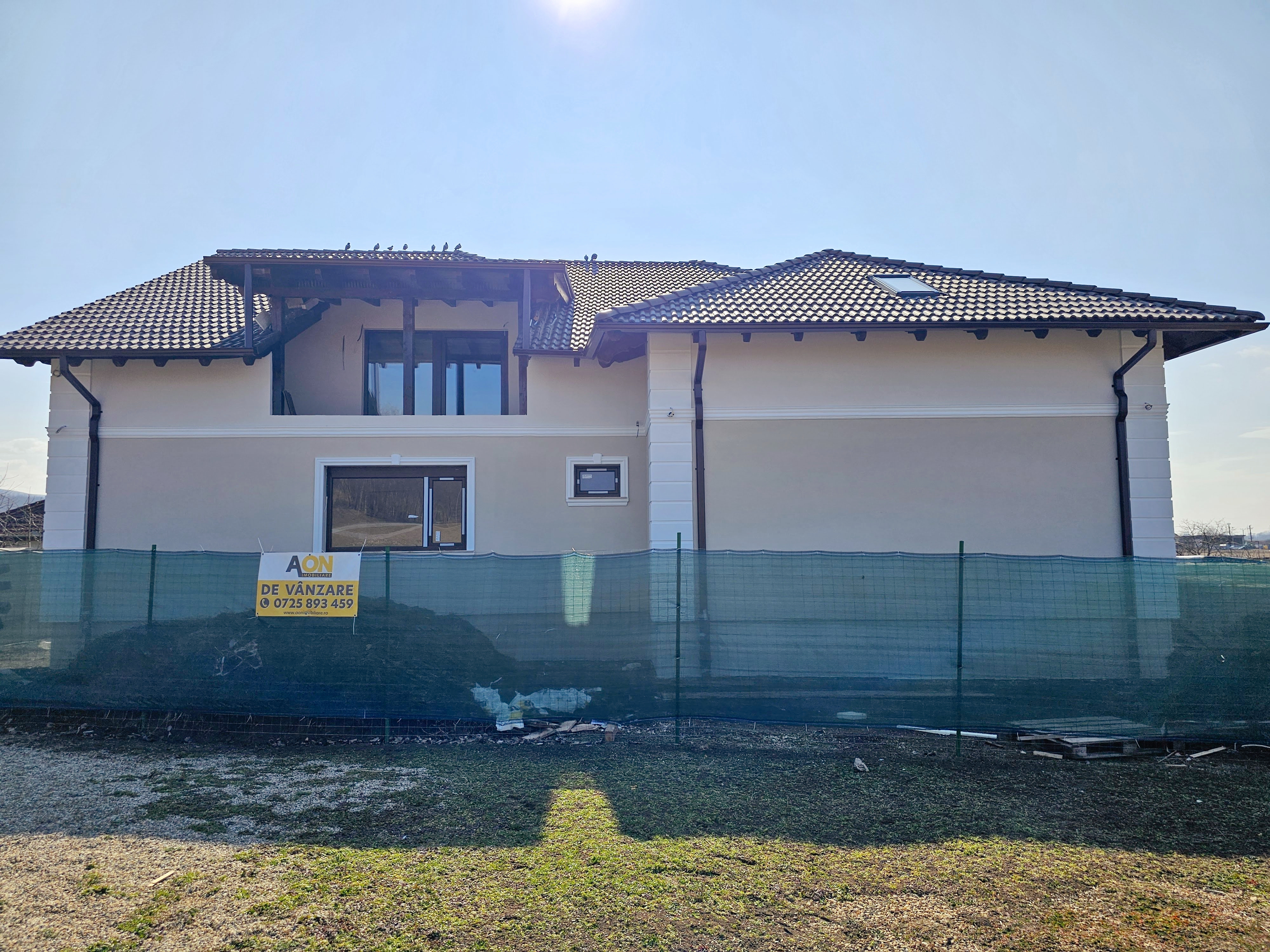 Casă 6 camere în Ciugud, dotări premium și design modern, 710 mp teren - foto 3