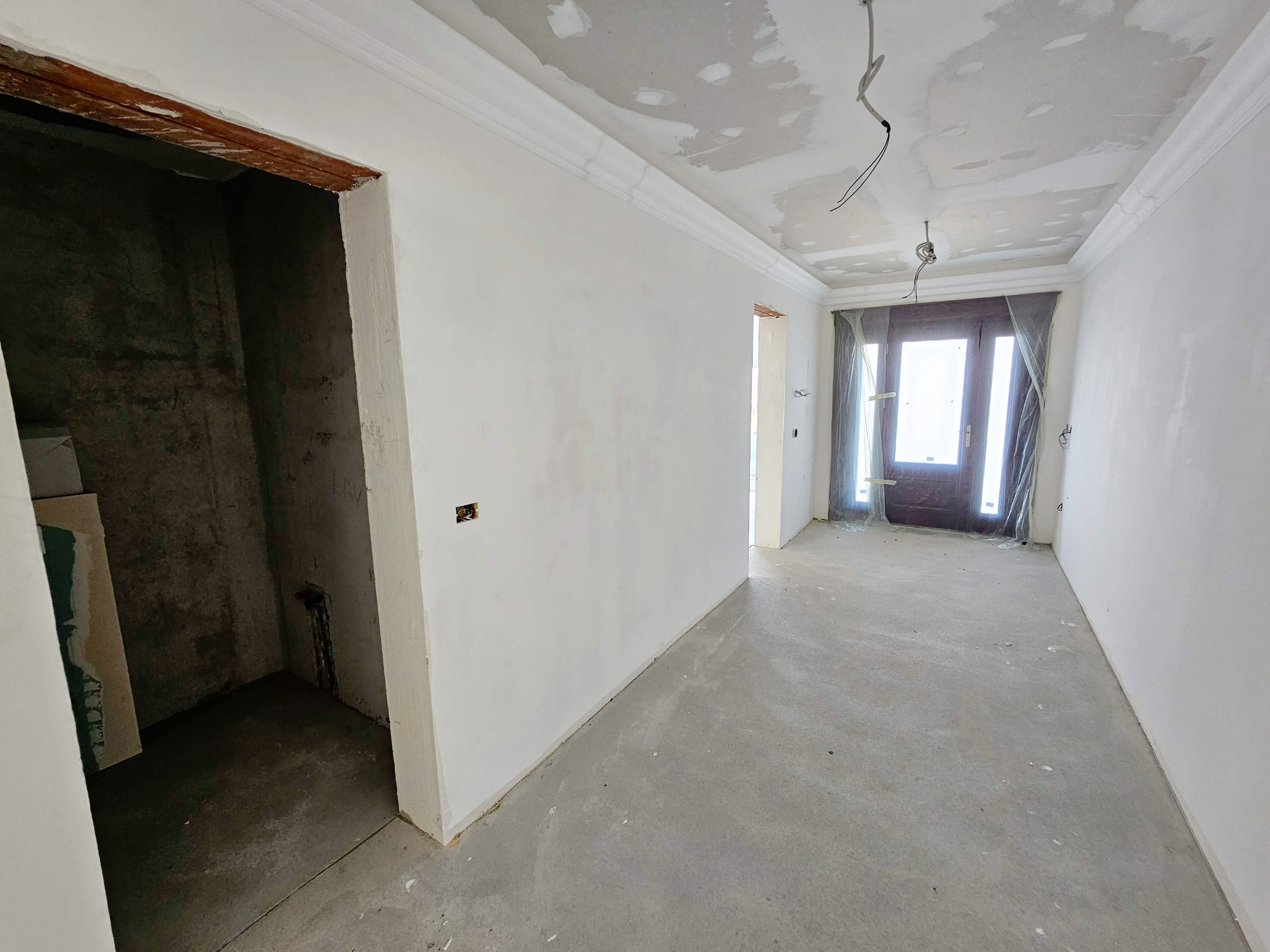 Casă 6 camere în Ciugud, dotări premium și design modern, 710 mp teren - foto 5