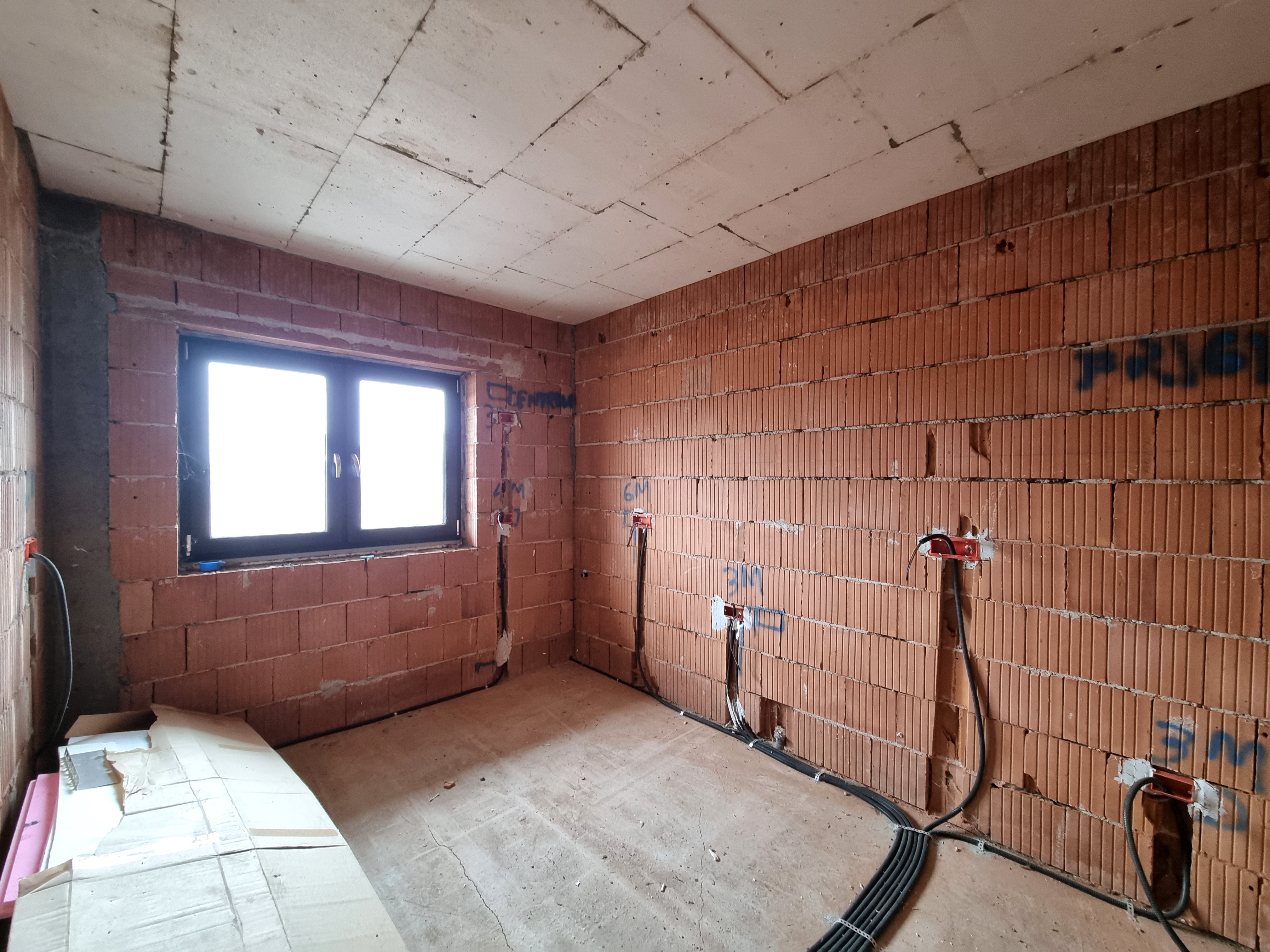 De vanzare 1/2 duplex, 4 camere, 224mp teren, Orizont - foto 5