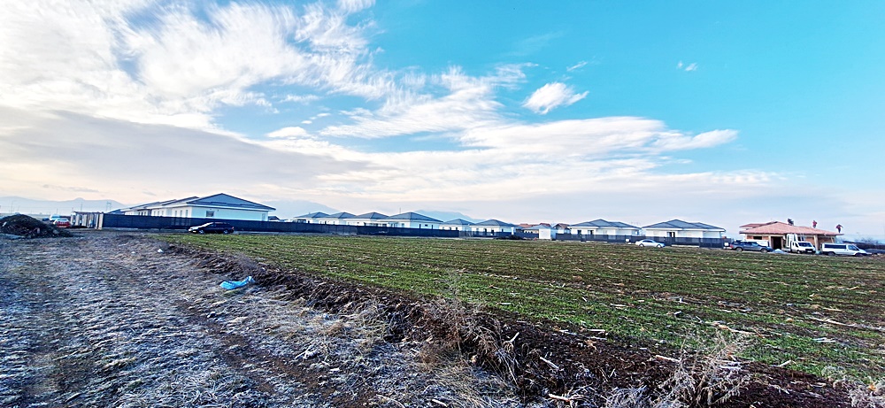 Teren pentru casa generos 1284mp,  parcelabil, Brasov spre Harman, 80 euro/mp - foto 5