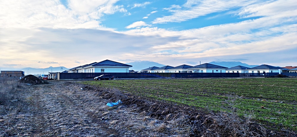 Teren pentru casa generos 1284mp,  parcelabil, Brasov spre Harman, 80 euro/mp - foto 4