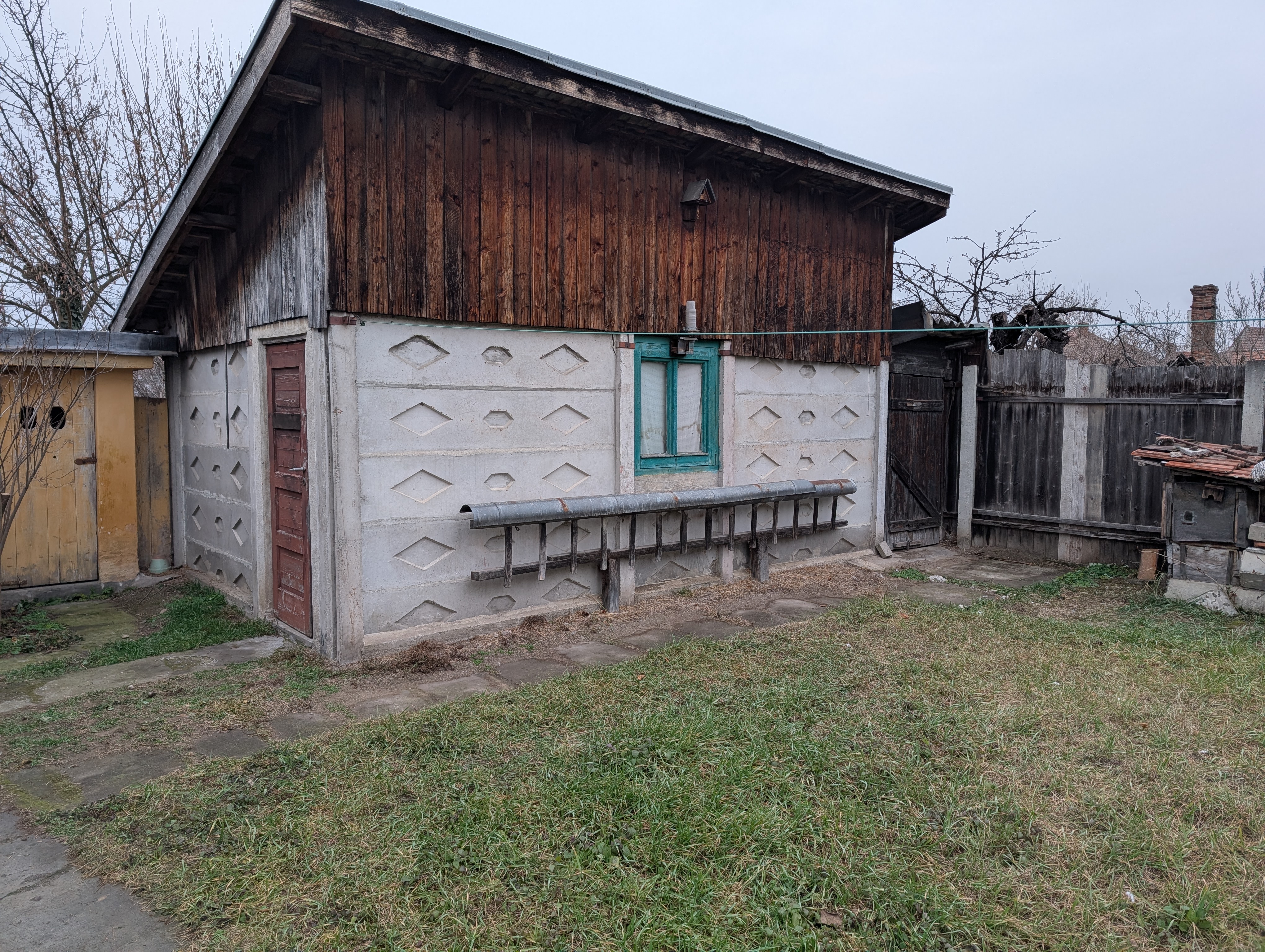 Casa mica,demolabila zona centrala, 758 mp teren, Alba Iulia - foto 4