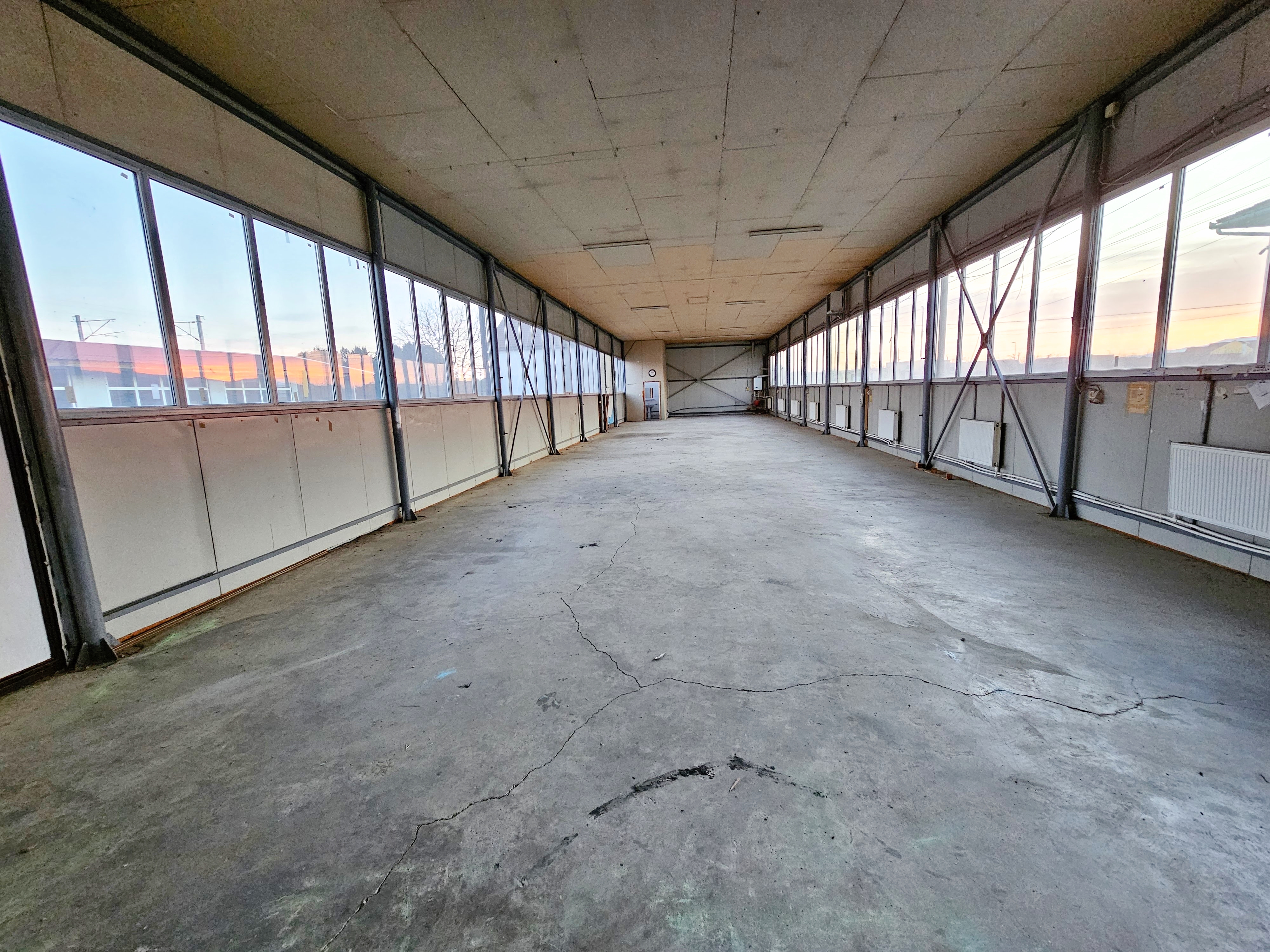 Hala 300 mp pentru depozitare sau productie, zona Lipoveni - Alba Iulia