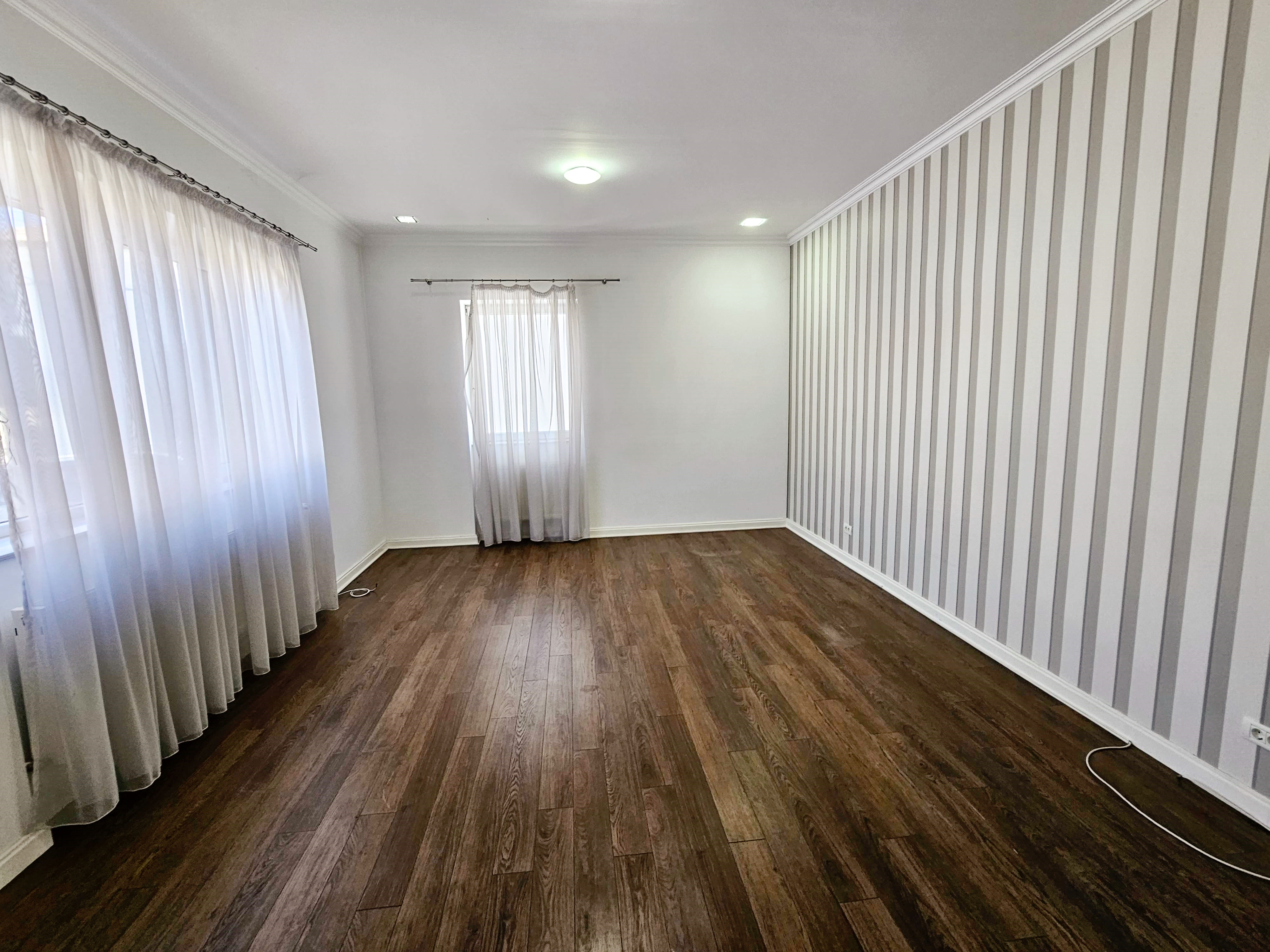 Cladire de birouri, S+P+2E, 650 mp utili, zona Centru - foto 5