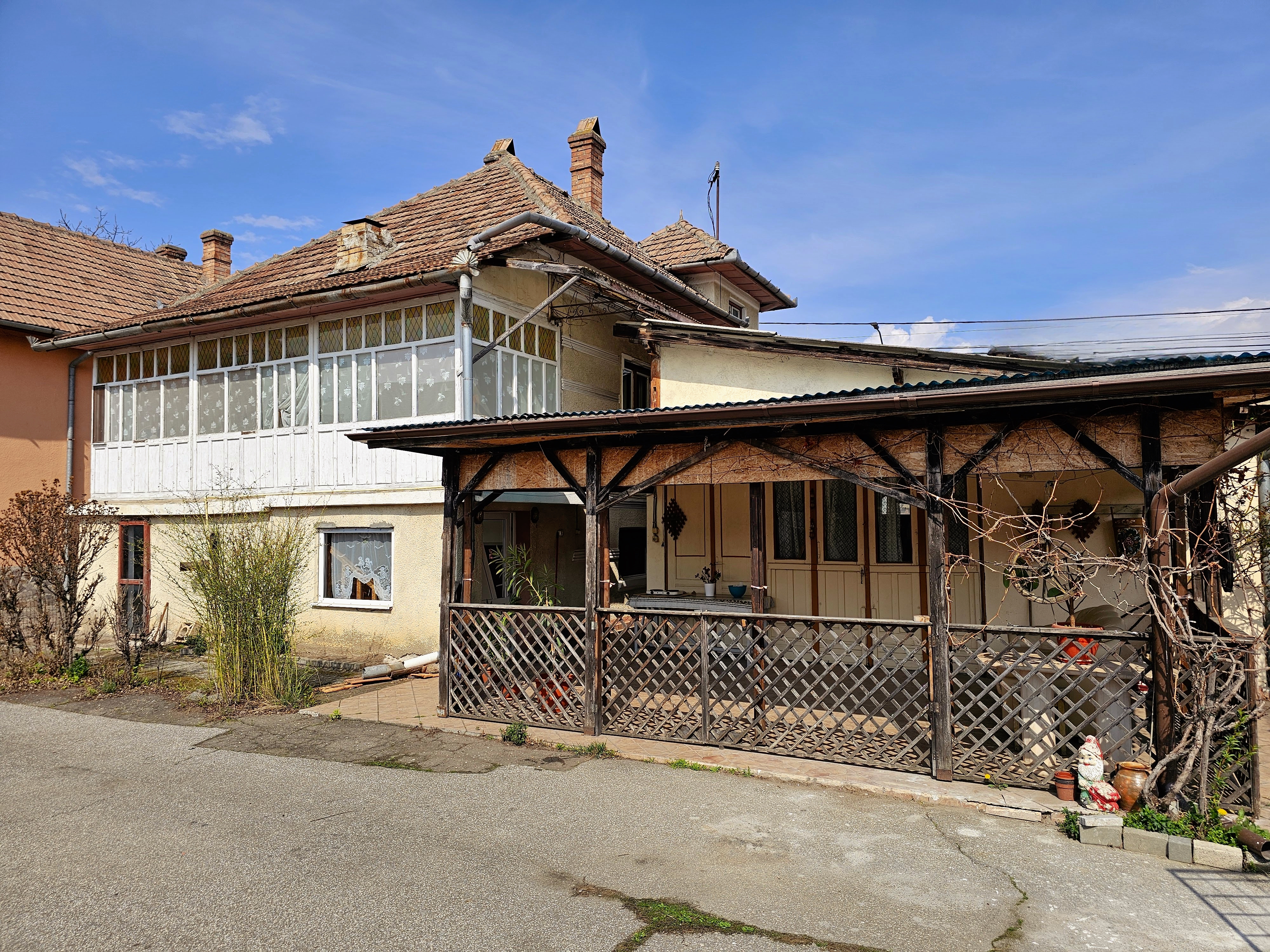 Casa 4 camere, 525 mp teren, zona Centru - Alba Iulia