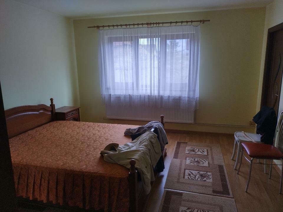 Casa de vanzare in Sanpetru cu 650mp teren - foto 5