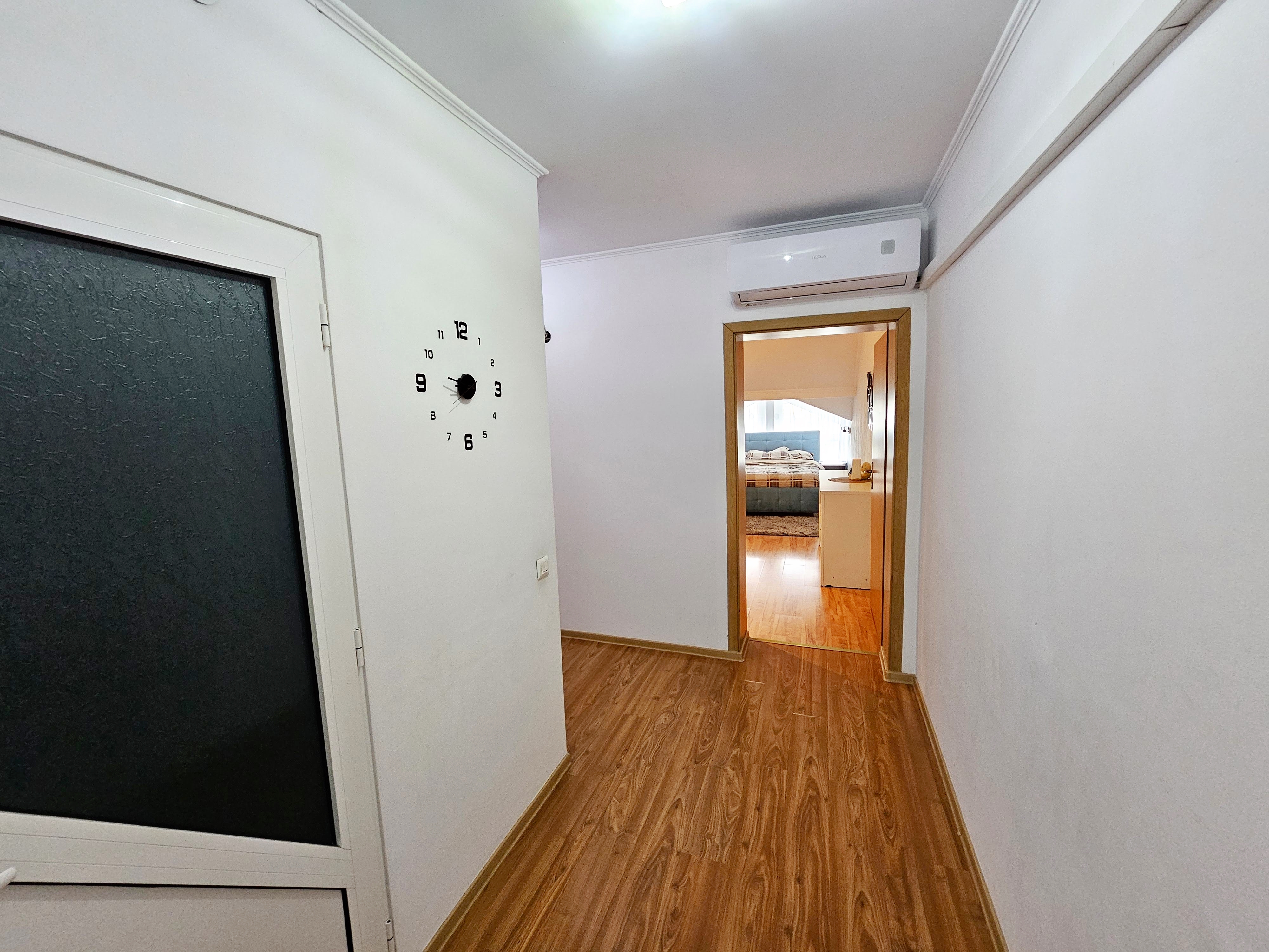 Apartament 3 camere, cu scara interioara, et.2, zona Kaufland Cetate - foto 5