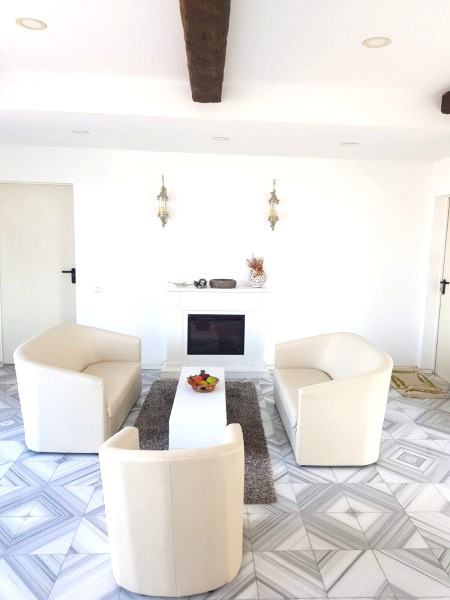 BULEVARDUL MAMAIA - Garsoniere in vila de inchiriat pe perioada studiilor !