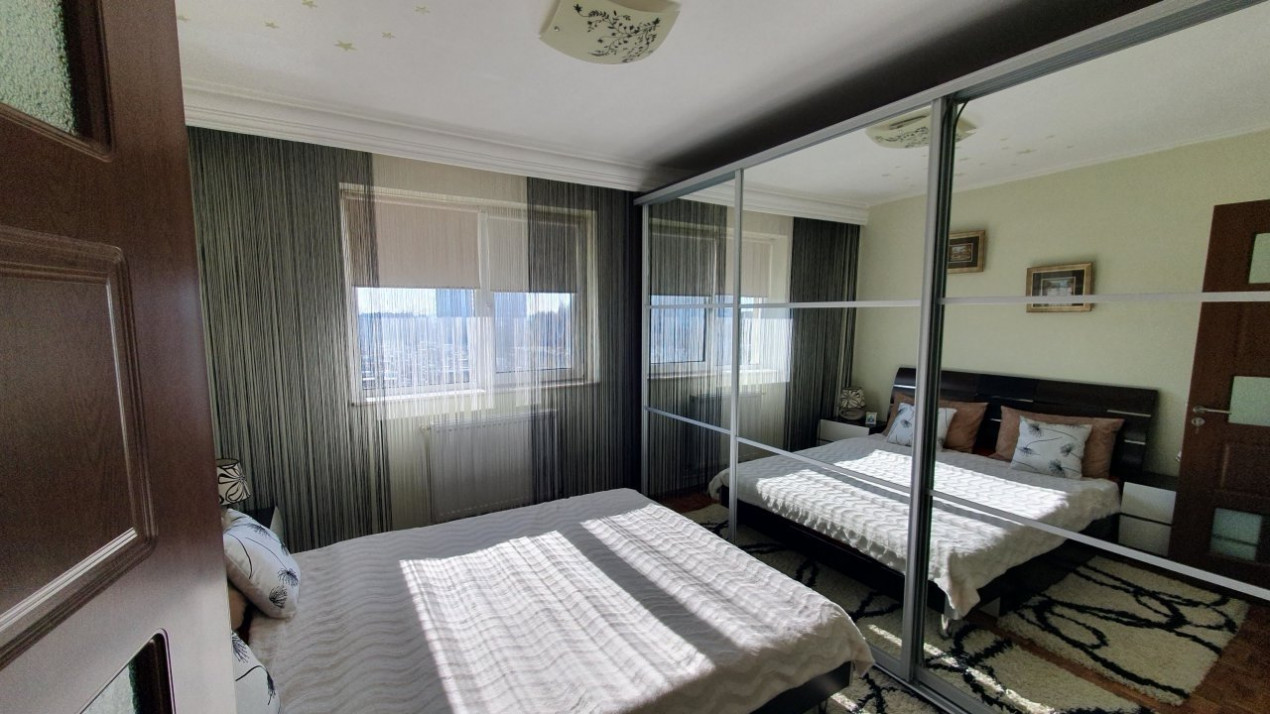 Apartament 4 camere, 81 mp, Inel II