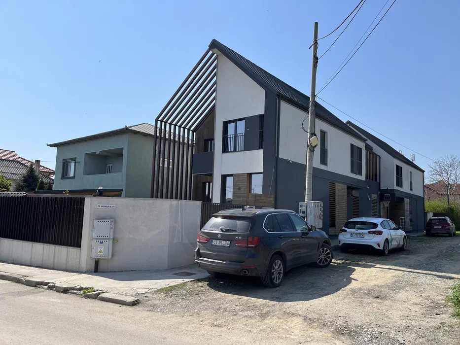 Vand casa Palazu Mare