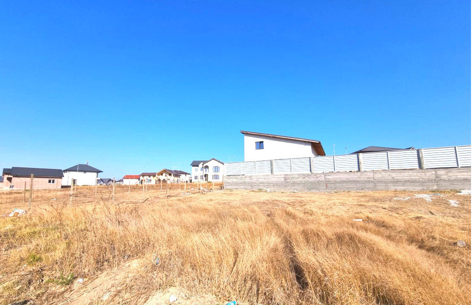 Valu lui Traian teren intravilan 242 mp Zona F