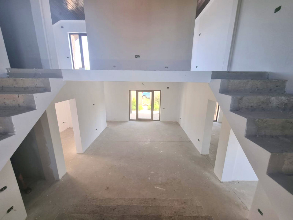 VALU LUI TRAIAN ( COD 02) -  Casa Superba 4 Camere aproape de conac - foto 14