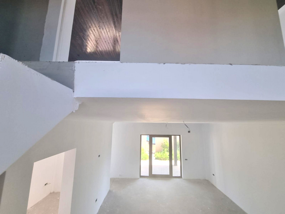VALU LUI TRAIAN ( COD 02) -  Casa Superba 4 Camere aproape de conac - foto 8