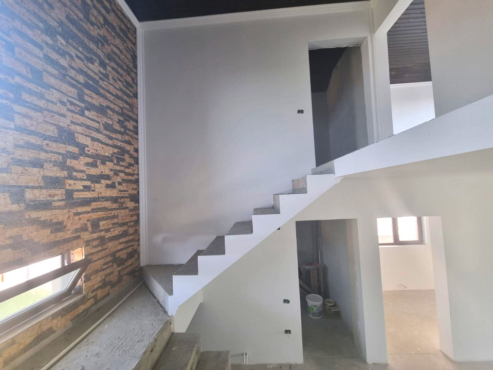 VALU LUI TRAIAN ( COD 02) -  Casa Superba 4 Camere aproape de conac - foto 10