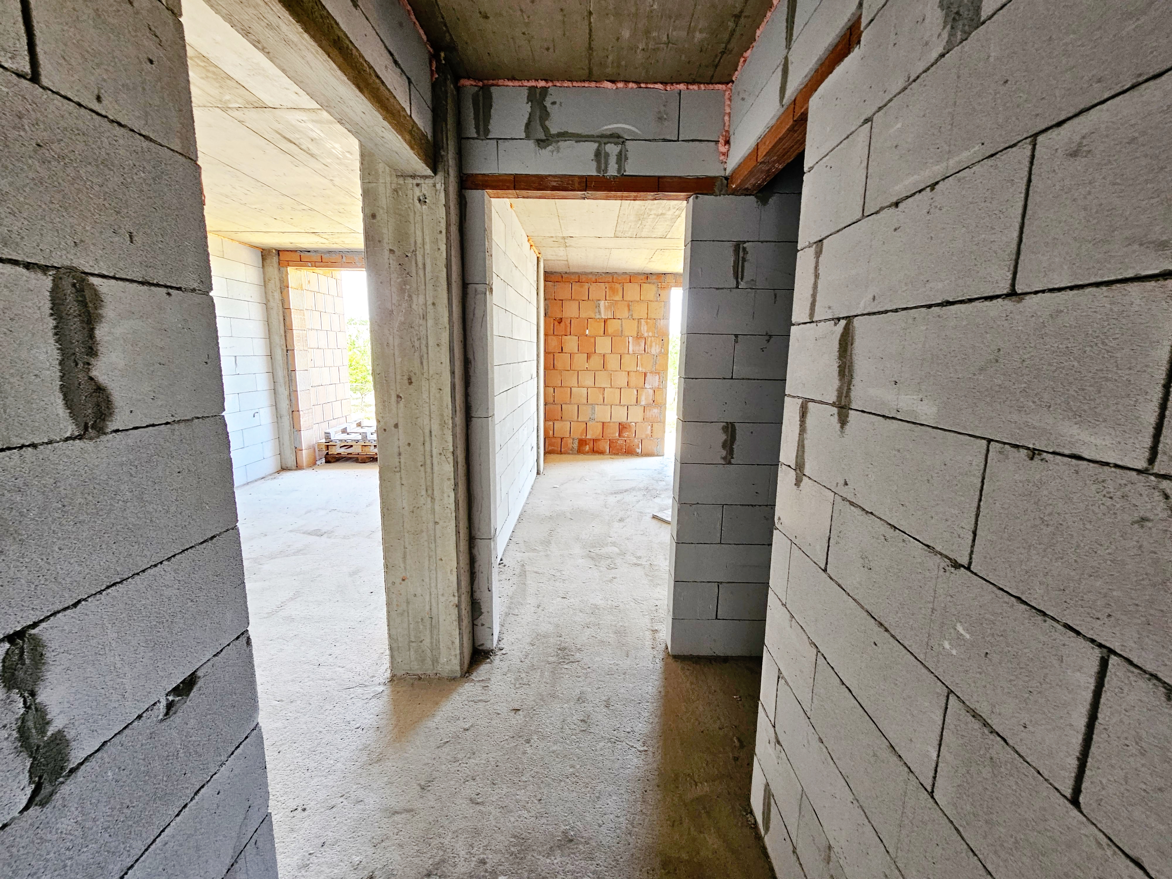 Apartament 3 camere, în zonă rezidențială exclusivistă, Cetate - foto 4