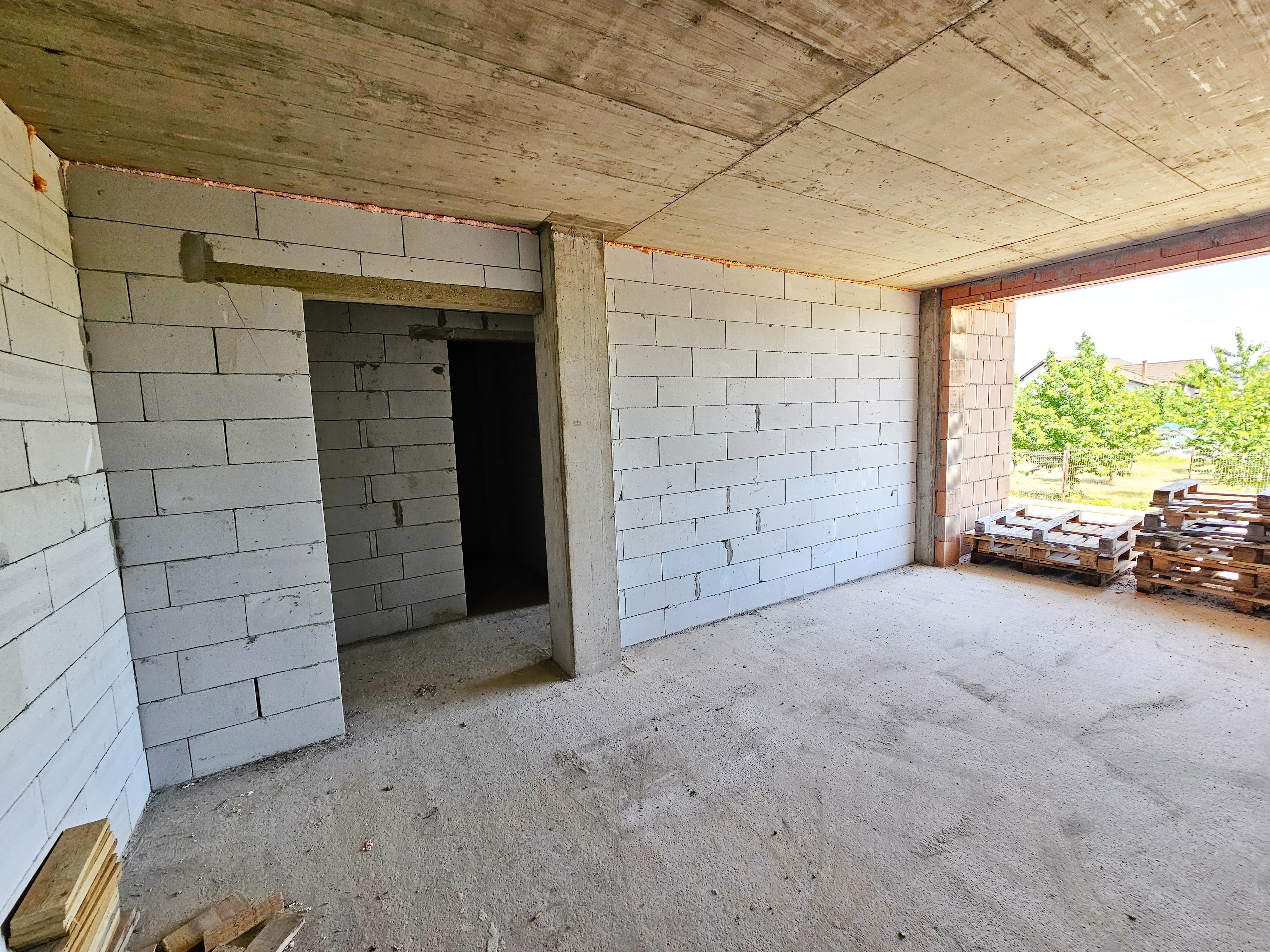 Apartament 3 camere, în zonă rezidențială exclusivistă, Cetate - foto 2