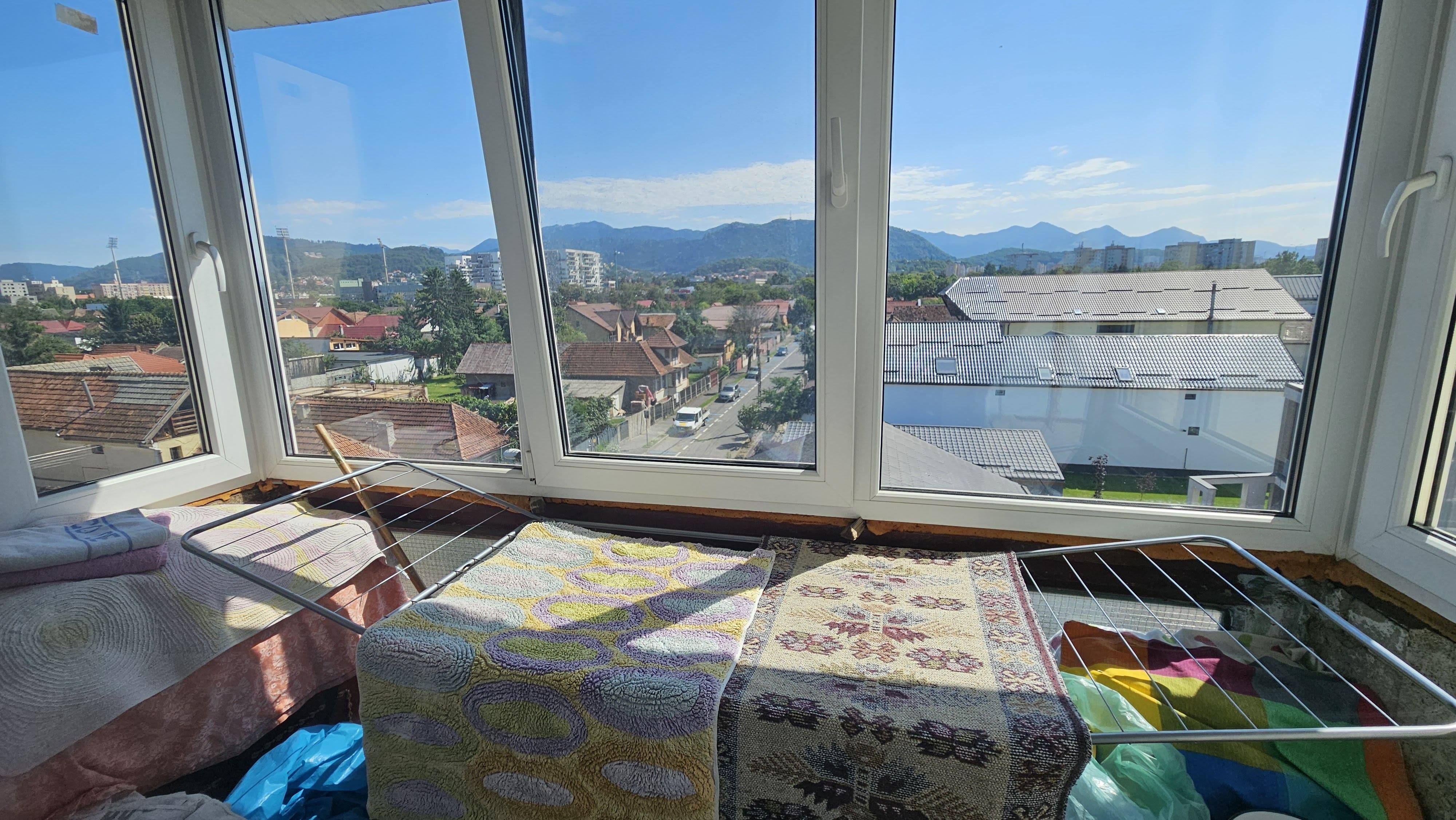 Bartolomeu zona Stad. Tineretului apartament 2 camere, loc parcare - Brasov