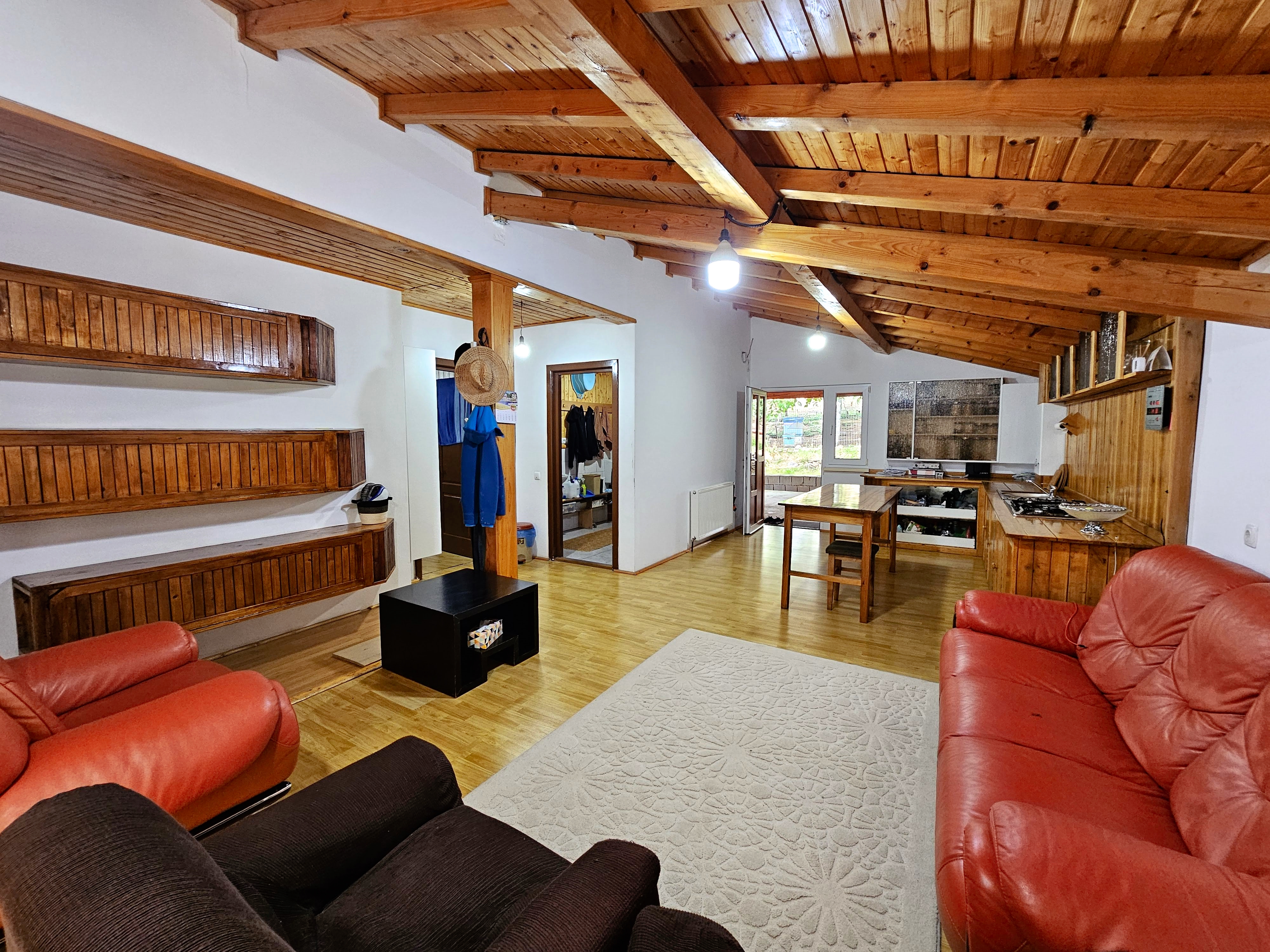 Casa multifunctionala, 6 camere , 700 mp teren, cu utilitati, Ciugud - foto 5