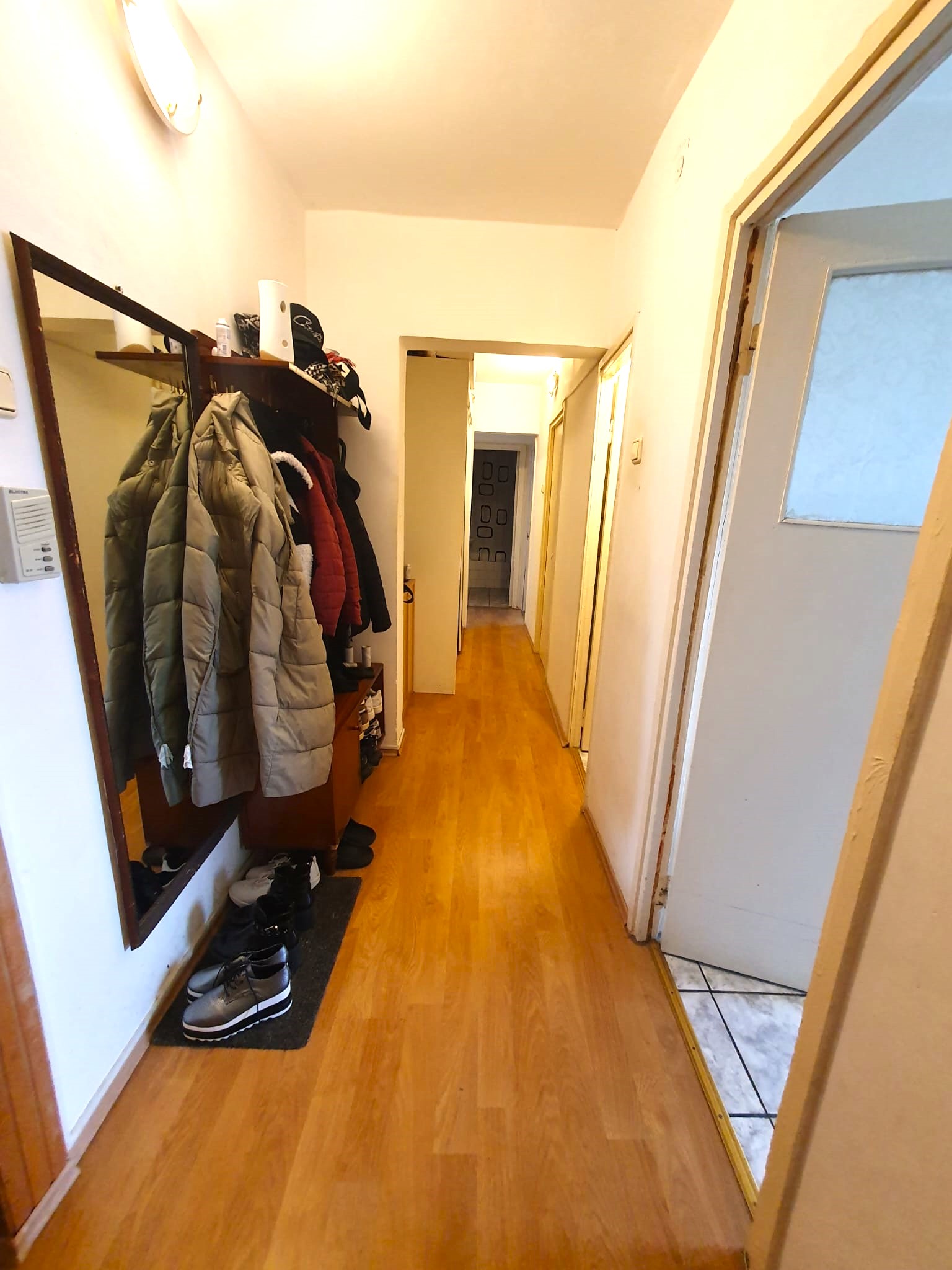 Apartament spațios cu 3 camere și 2 băi – zona Ciucaș / Astra - foto 4