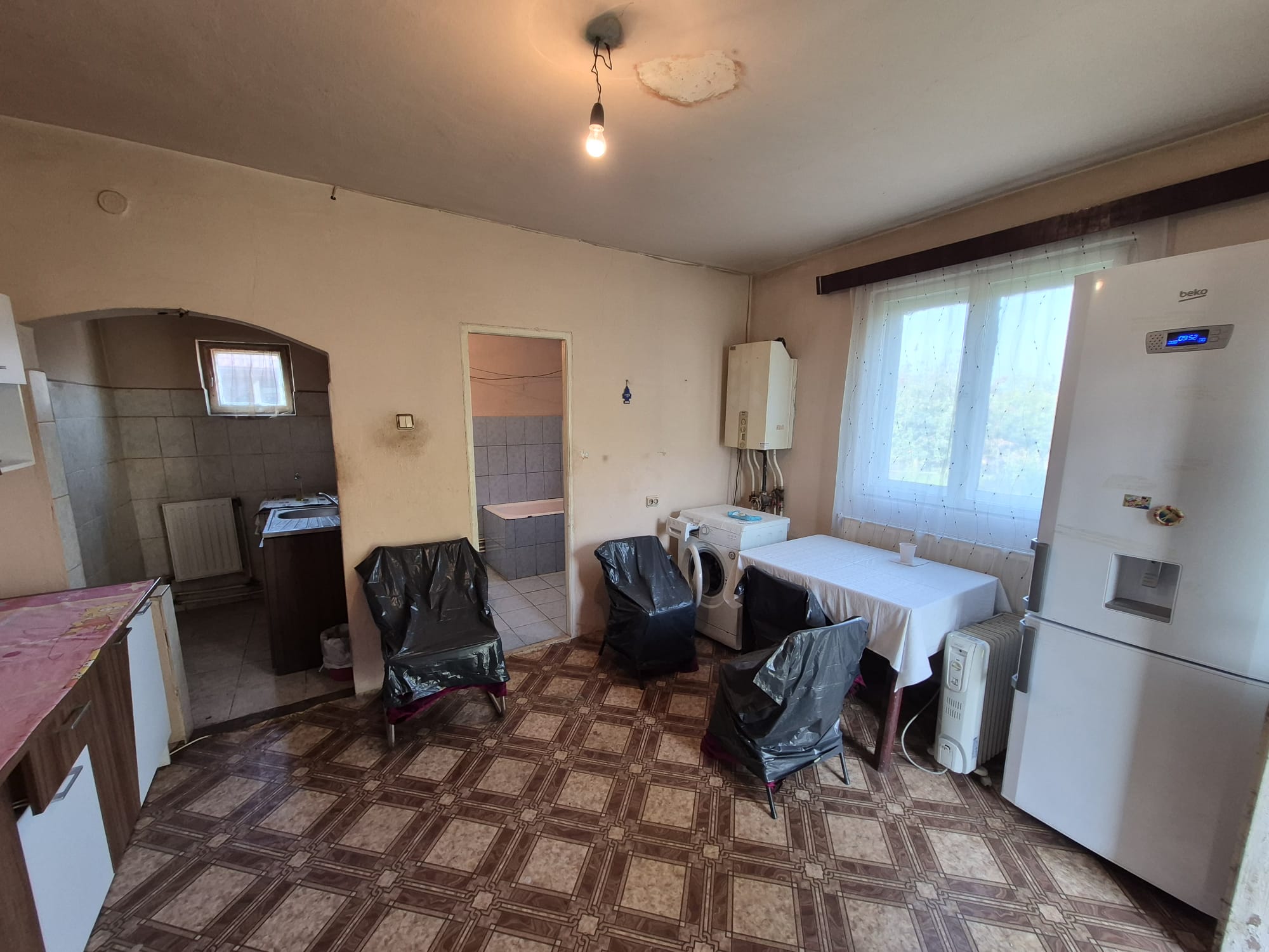 Casa 4 Camere, 100 mp, Teren 733 mp, Toate Utilitatile, Micesti - foto 4