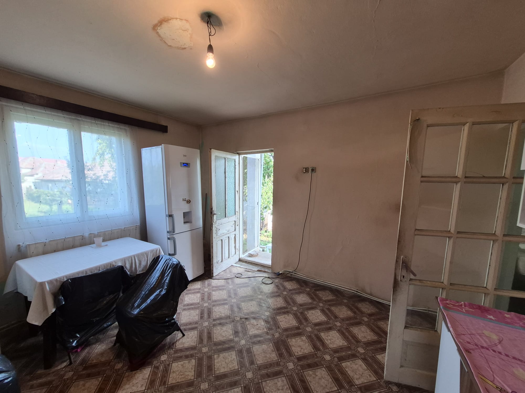 Casa 4 Camere, 100 mp, Teren 733 mp, Toate Utilitatile, Micesti - foto 5