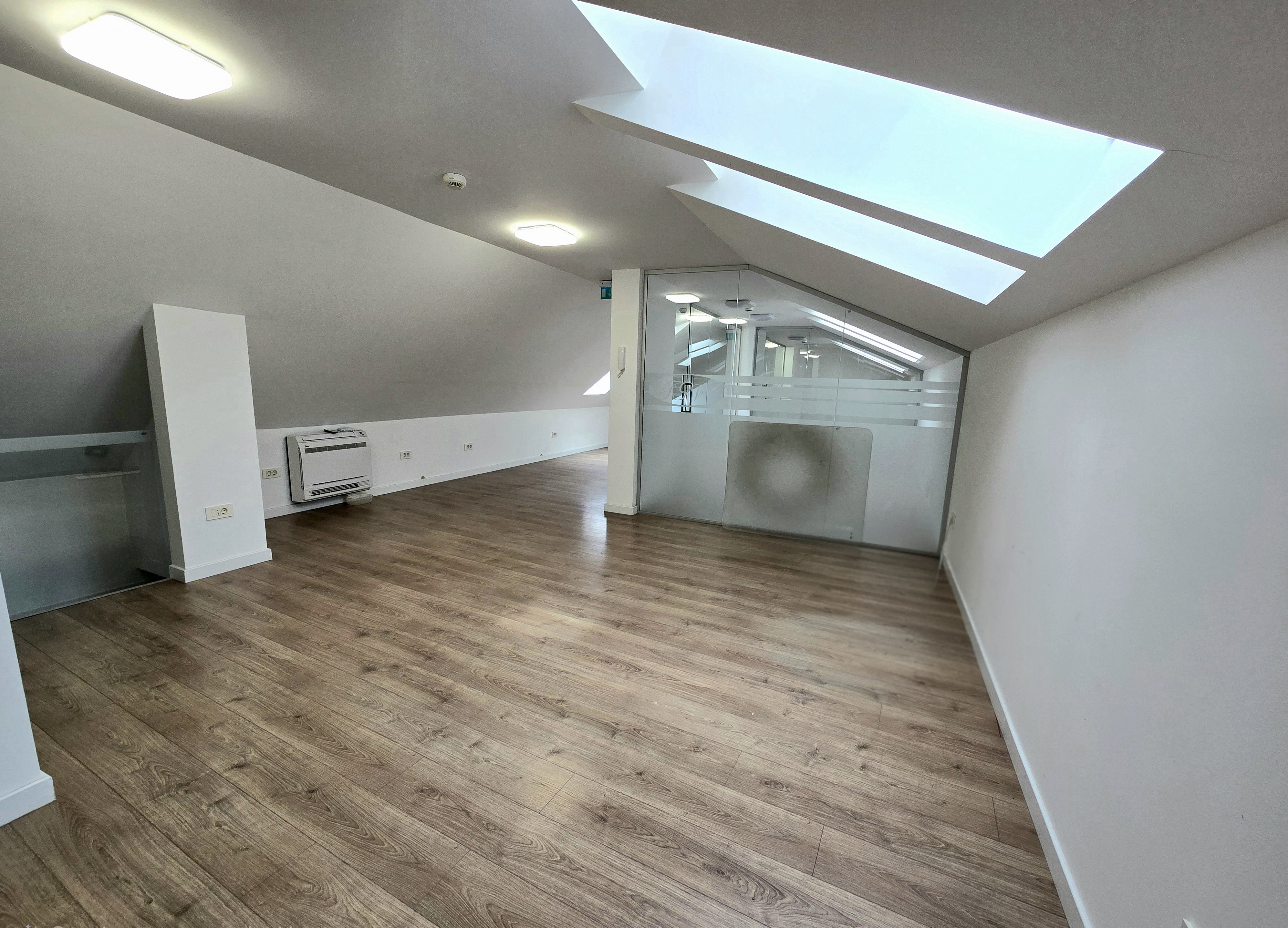 Spațiu de Birouri, 112mp, Zona Centru - foto 2