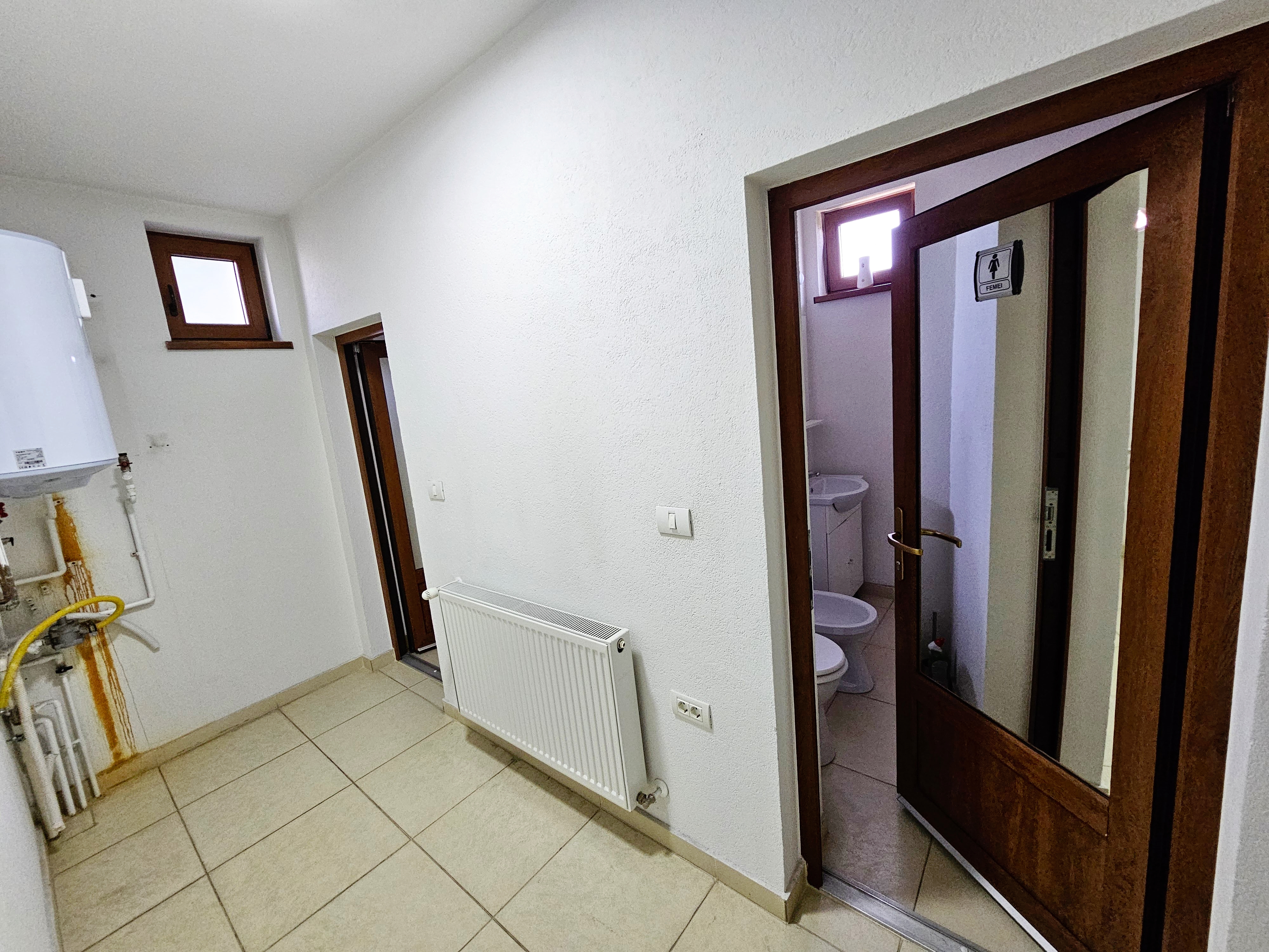 Casa S+P+M, 9 camere, ideala pentru birouri sau clinica, zona Centru - foto 5