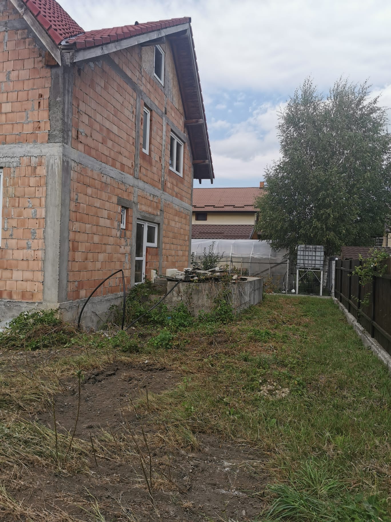 Casă la roșu de vânzare în Hărman, Cartierul Tineretului - foto 4