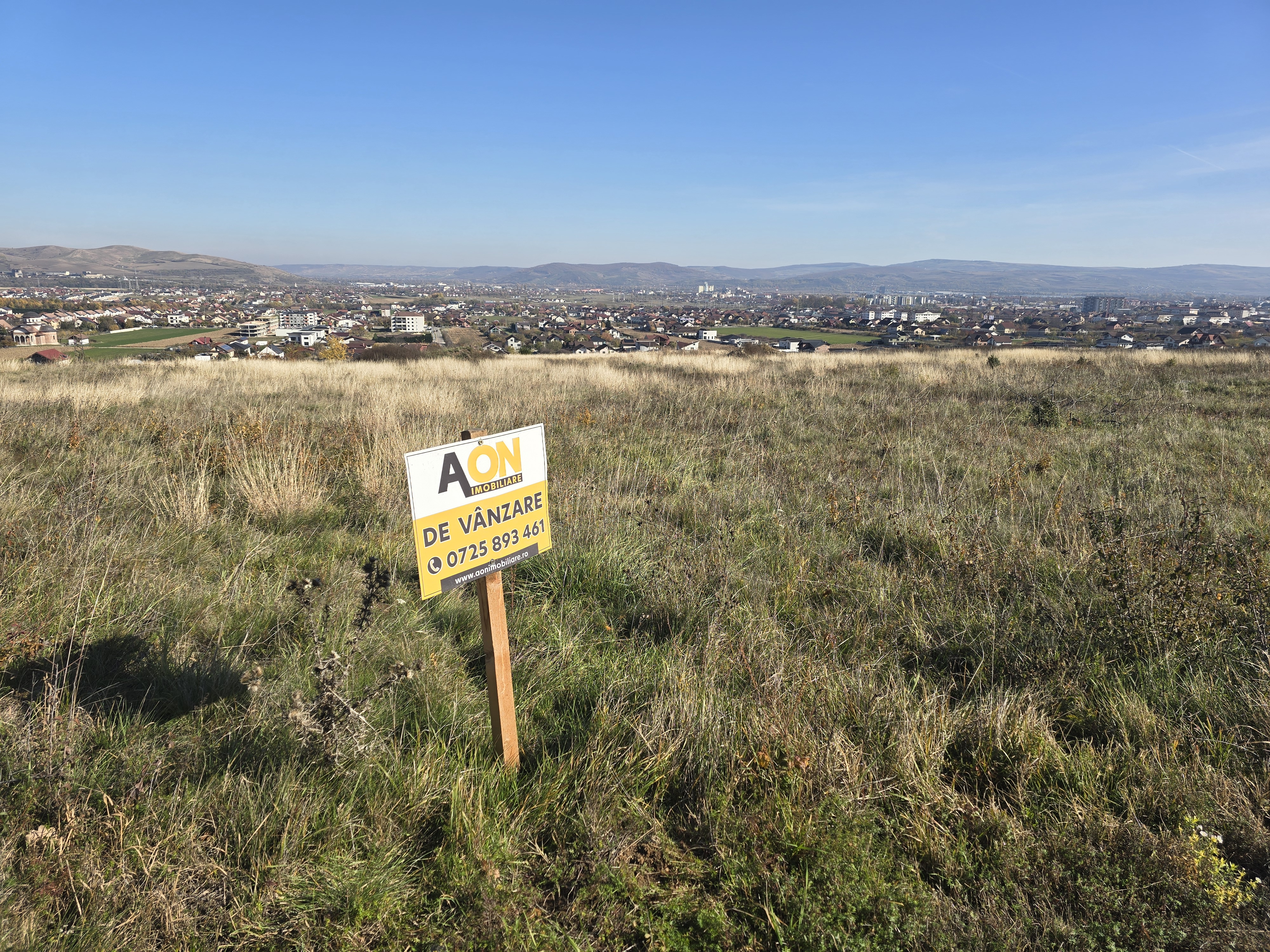 Teren 660mp Intravilan cu Utilitati, Sub Padure - foto 3