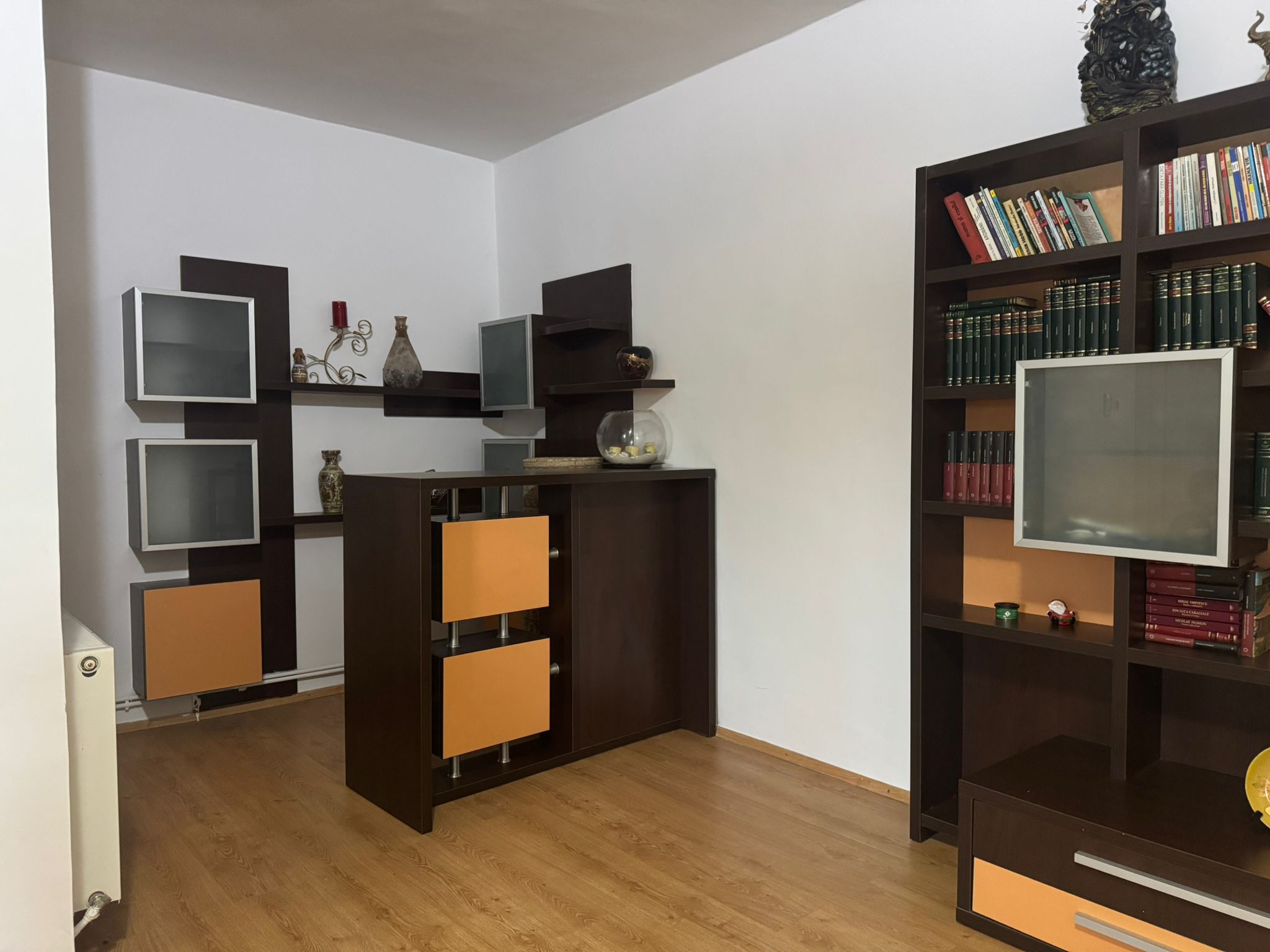 Mihail Kogalniceanu (cod04)-Casa 4 camere - foto 12