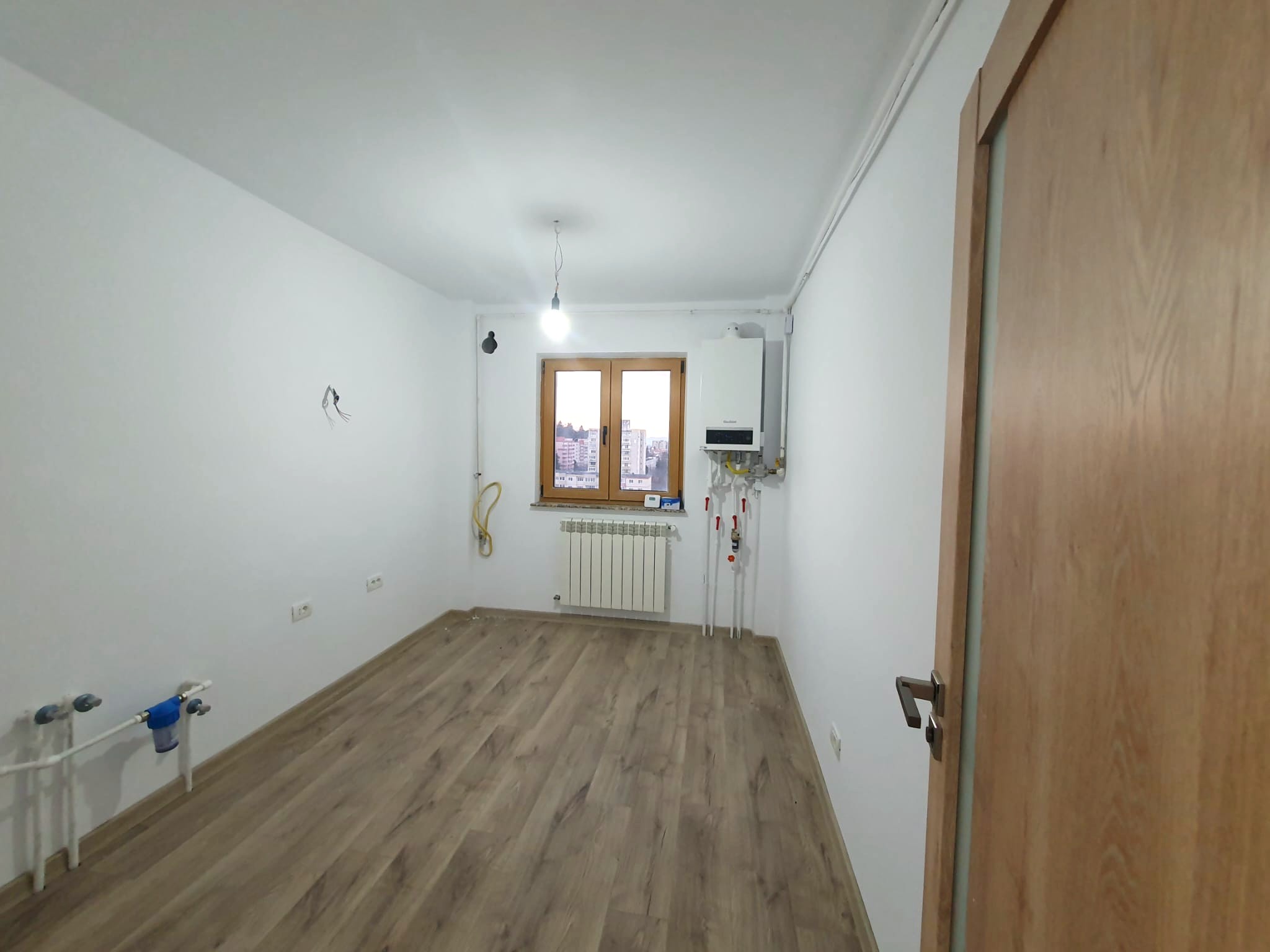 Apartament decomandat cu 3 camere, 66 mp., Calea București - foto 5