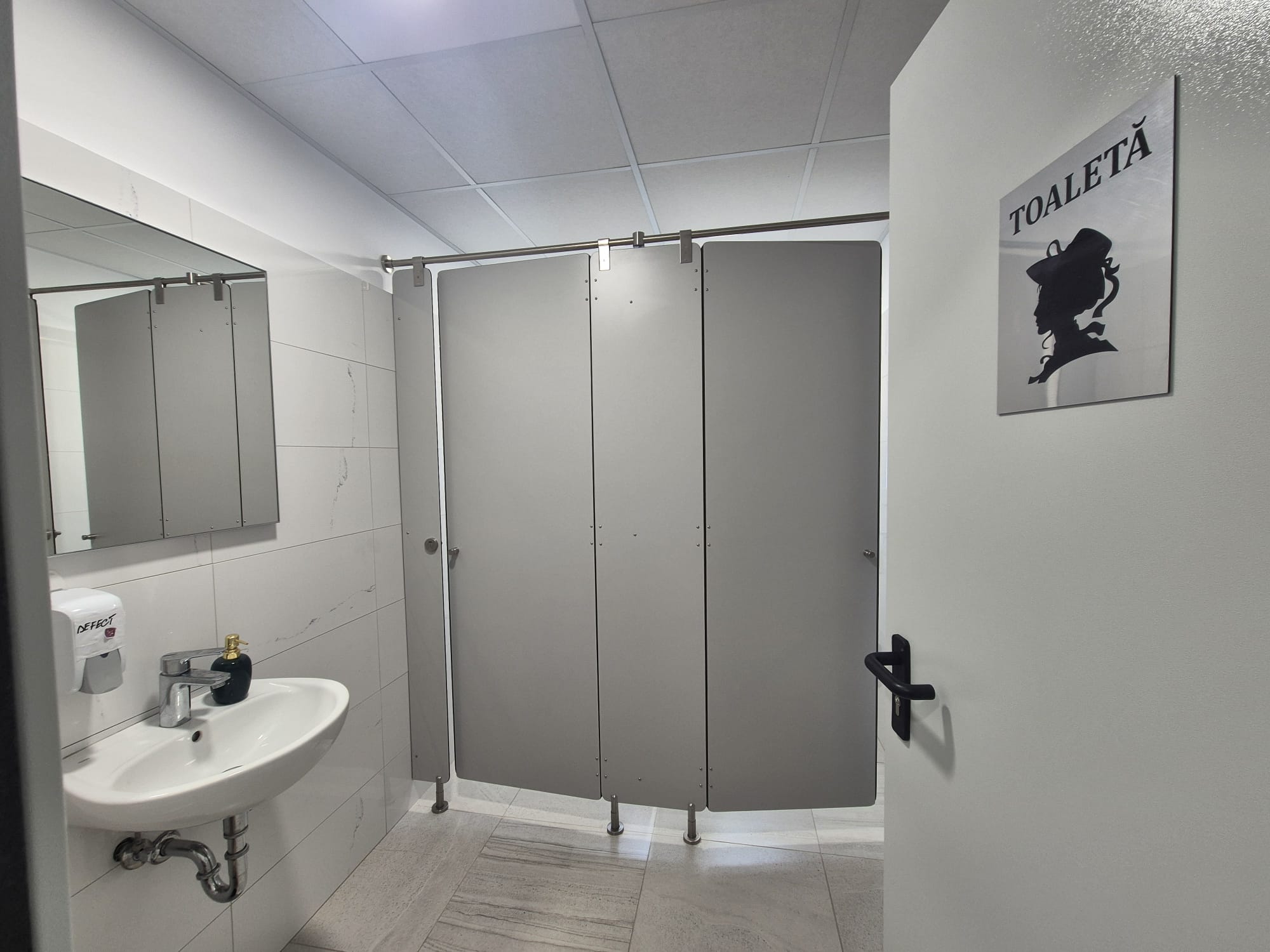 Comision 0 - Spații birouri libere, zonă centrală - foto 5