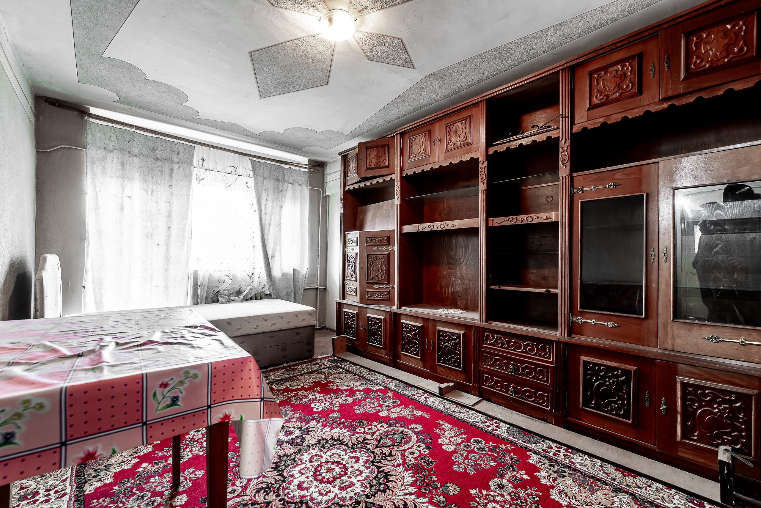 Apartament spatios in centrul orasului Chisineu Cris