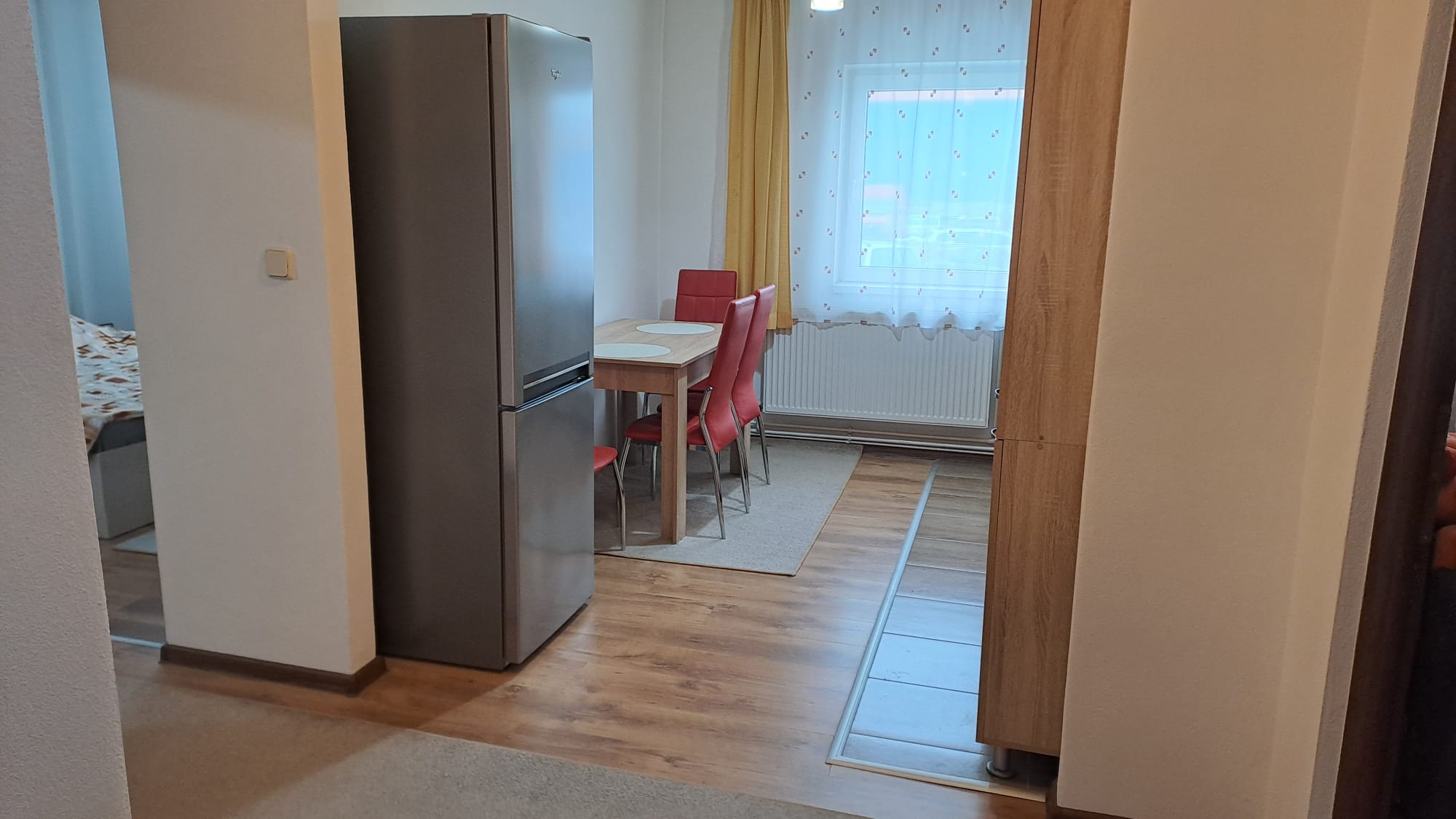 Apartament 2 Camere Decomandat, Complet Mobilat - foto 4