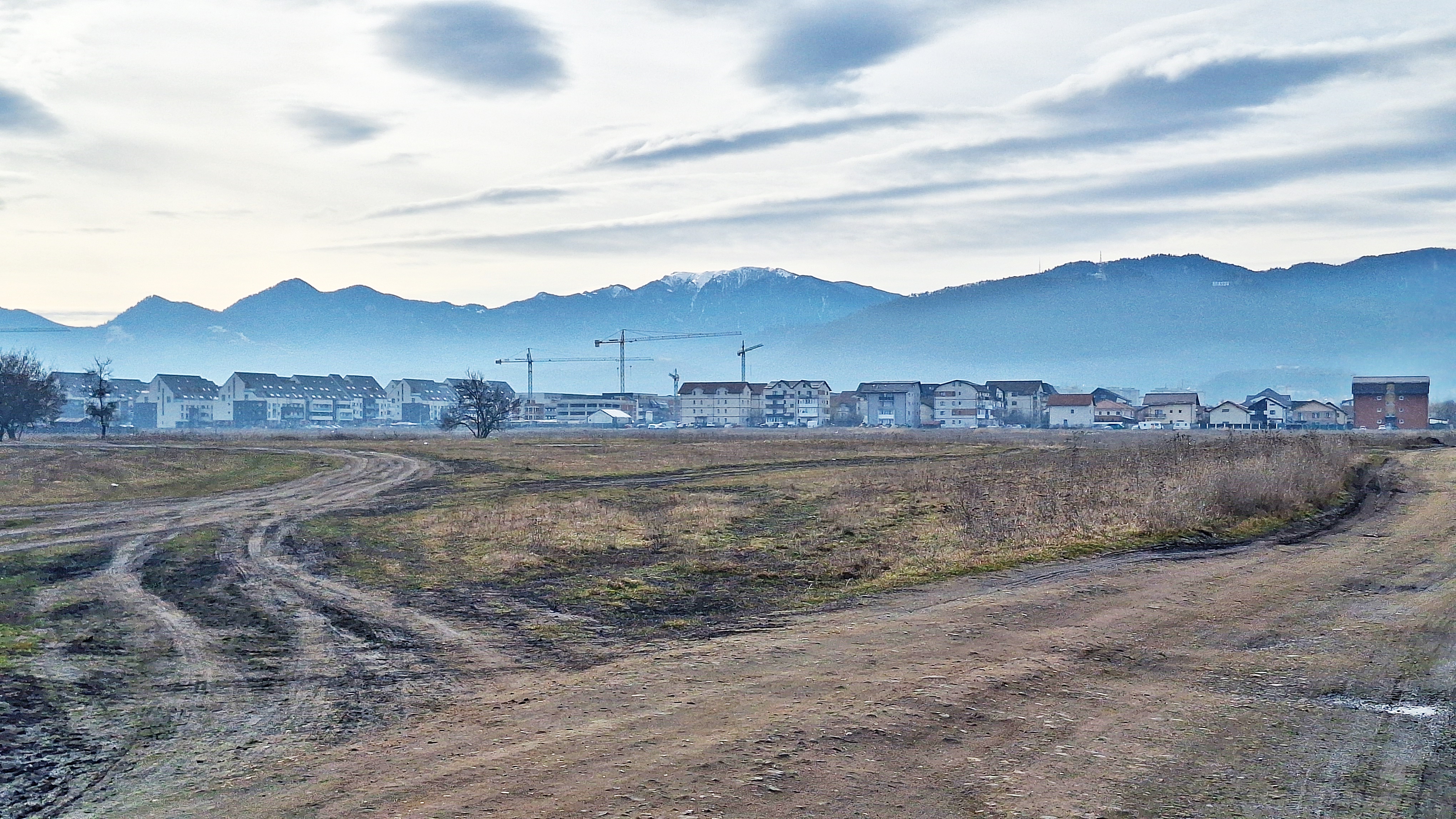 Tractorul, str.N.Labis, 1000mp, 75 euro/mp - foto 2