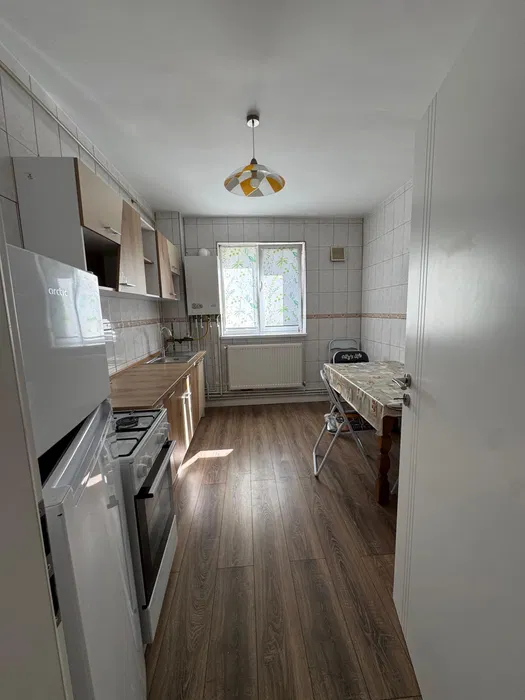 Apartament cu 3 Camere, Etaj Intermediar, Bld. Transilvaniei - foto 4