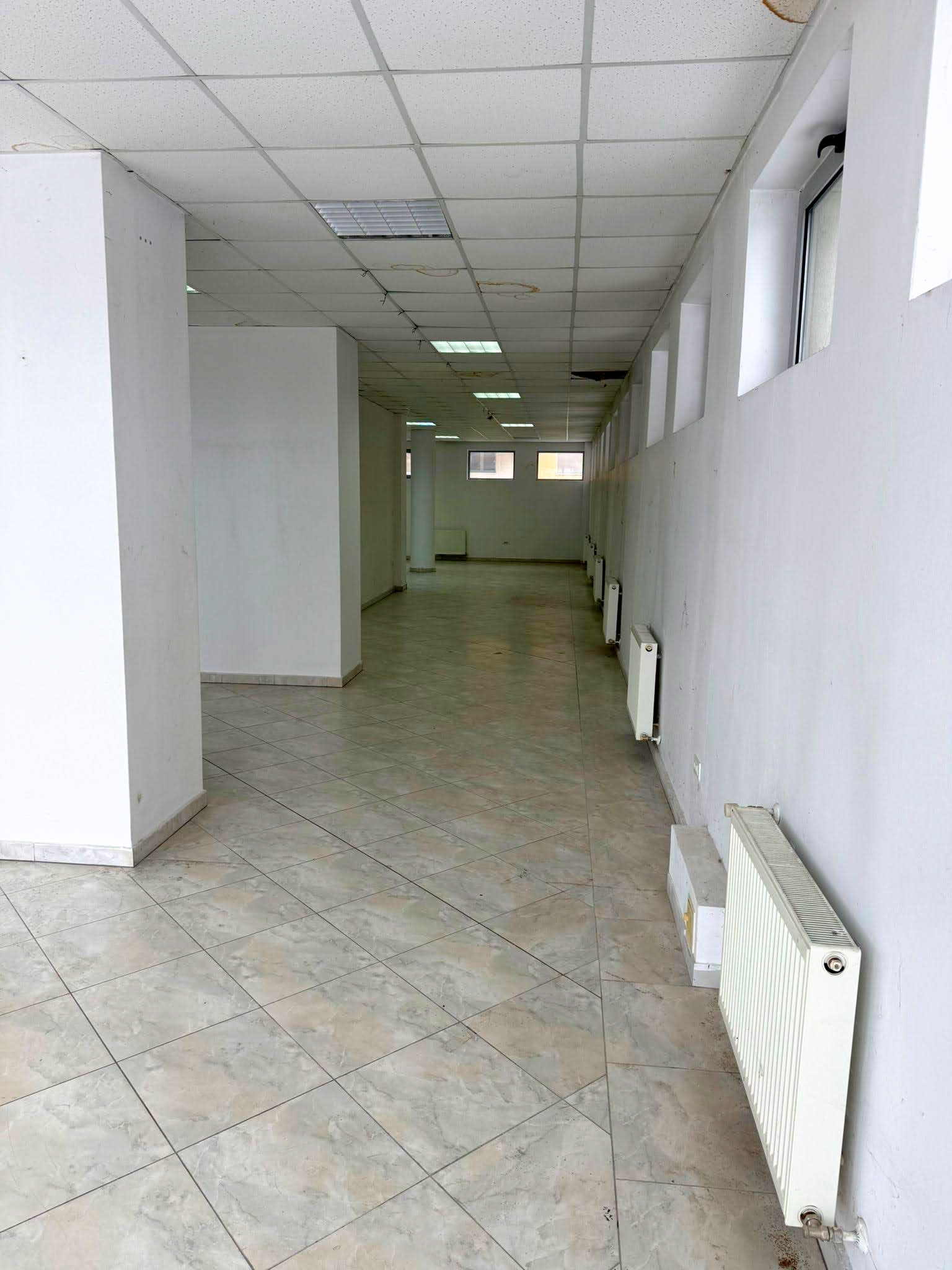 Spatiu comercial de inchiriat, 217 mp, ultracentral - foto 4