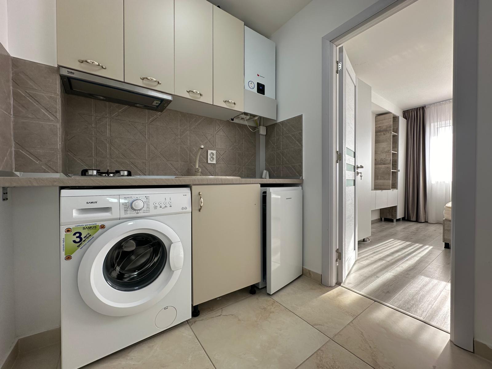 Prima Închiriere! Garsonieră Modernă & Luminoasă – Zona Titan - 3