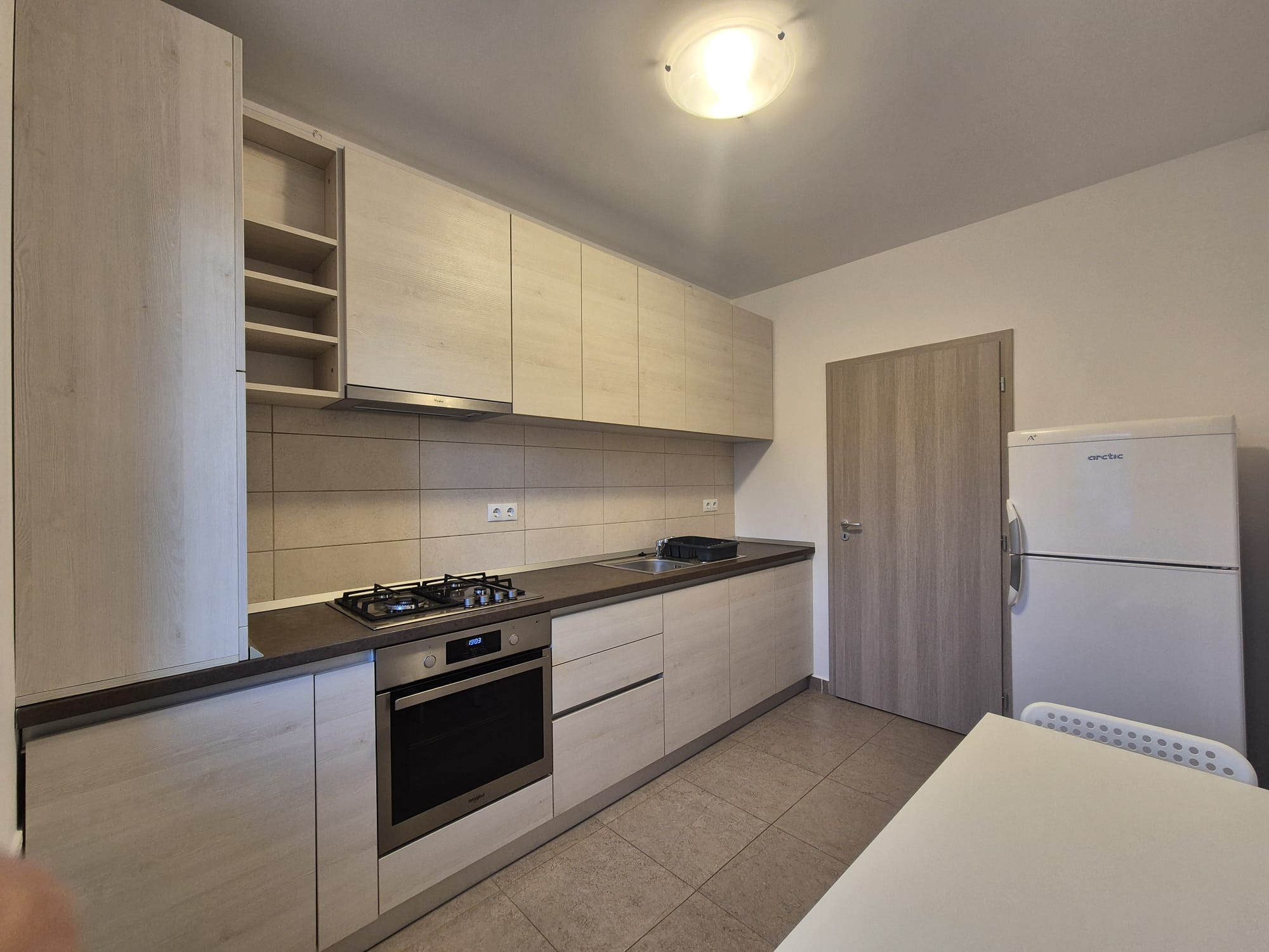 Exclusivitate -Apartament în bloc nou, Intrare Răcădău, cu priveliște spre Tâmpa - foto 5