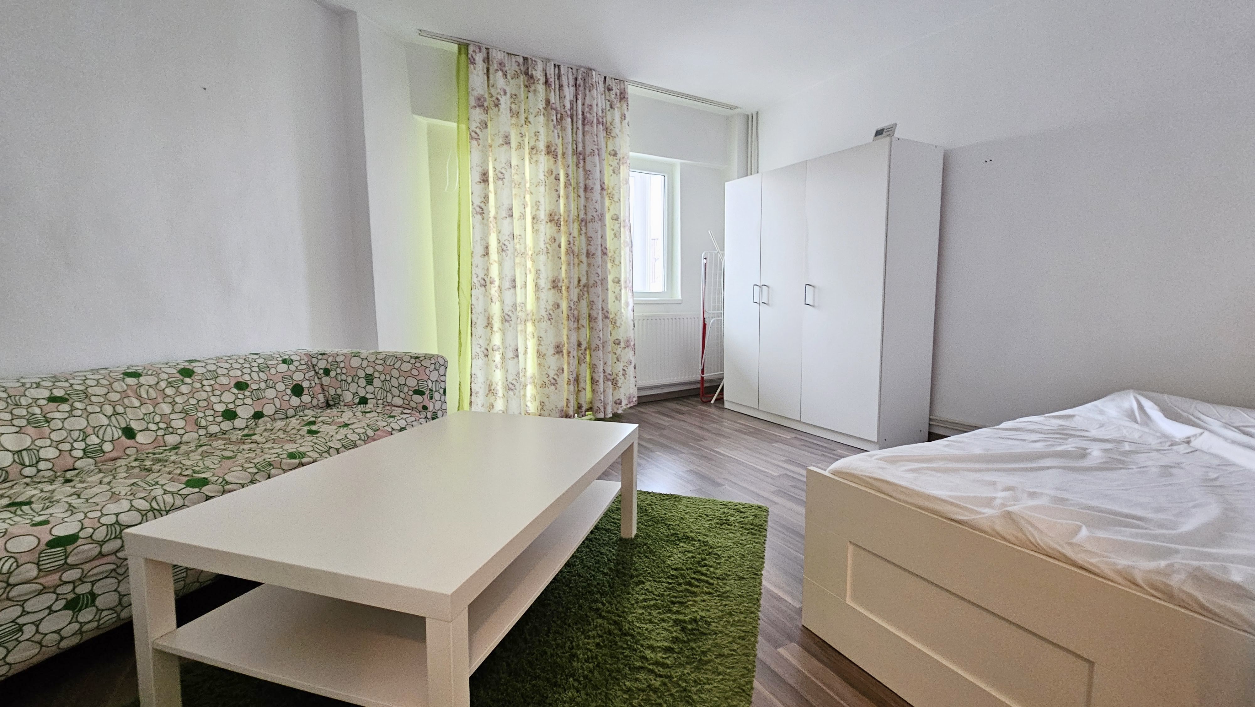 Faget-Garsoniera bloc apartamente cf I - Brasov