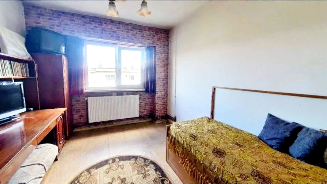 3 camere în Scriitorilor – spațiu generos, poziție excelentă, potențial ridicat - foto 5