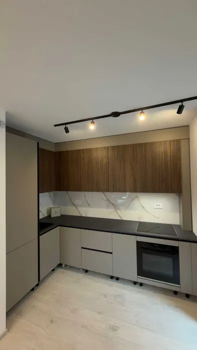 Prima inchiriere Aradului | 2 camere | 2 balcoane | Parcare — fotografia 3