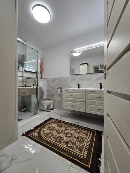 🚨 SUPER OFERTĂ! VILĂ P+E CU DOUĂ APARTAMENTE COMPLET SEPARATE — 255.000 € - foto 7