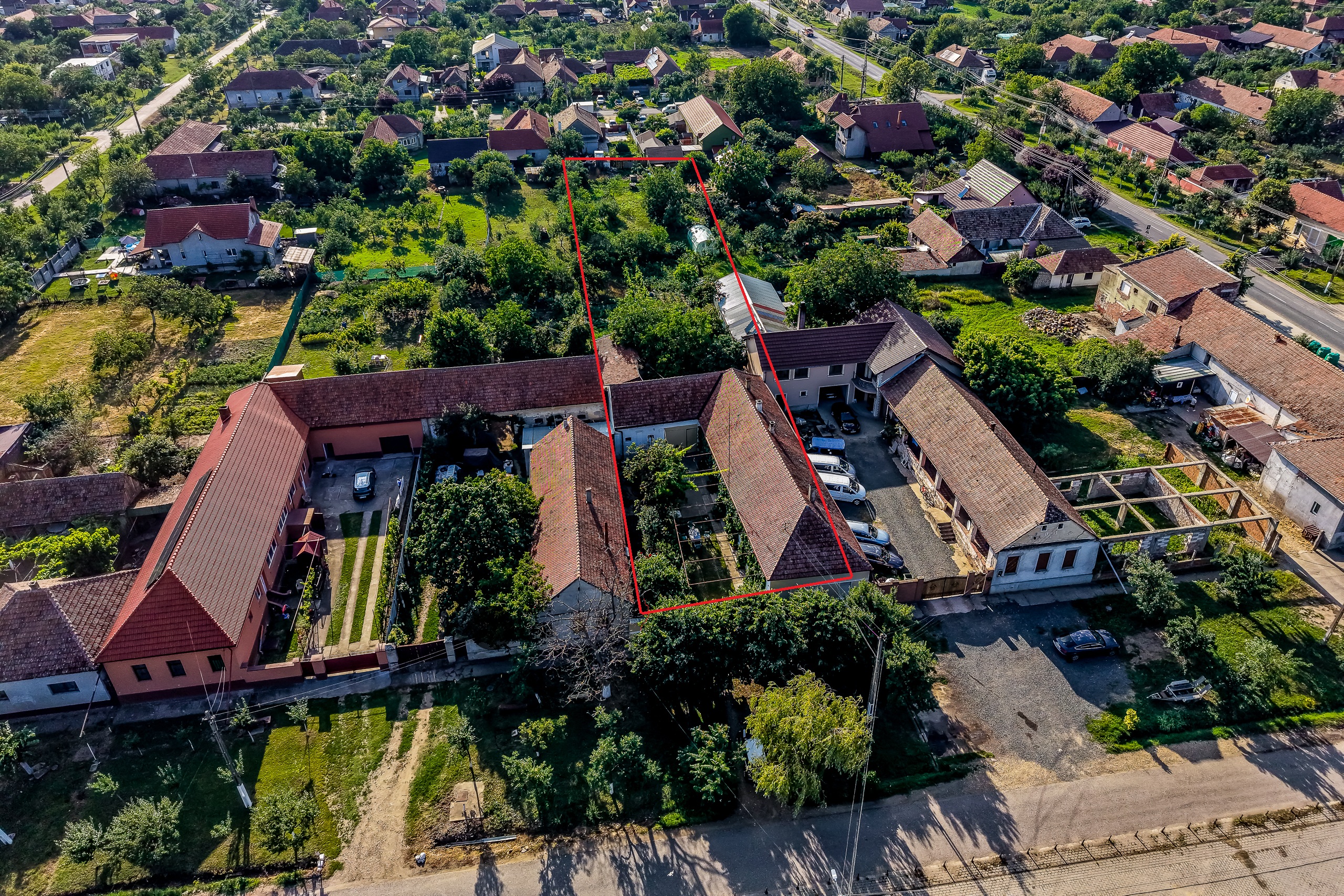 🏡 Casă nemțească autentică în Frumușeni – Fântânele, la 20 km de Arad